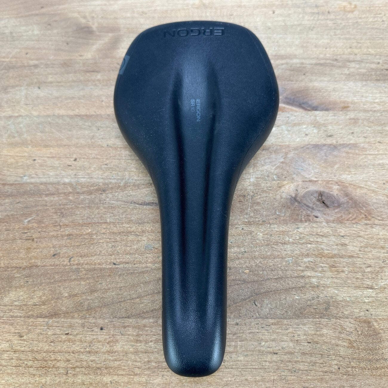 Low Mile! Ergon SR 10 7x7mm Steel Rails 140mm Bike Saddle 320g
