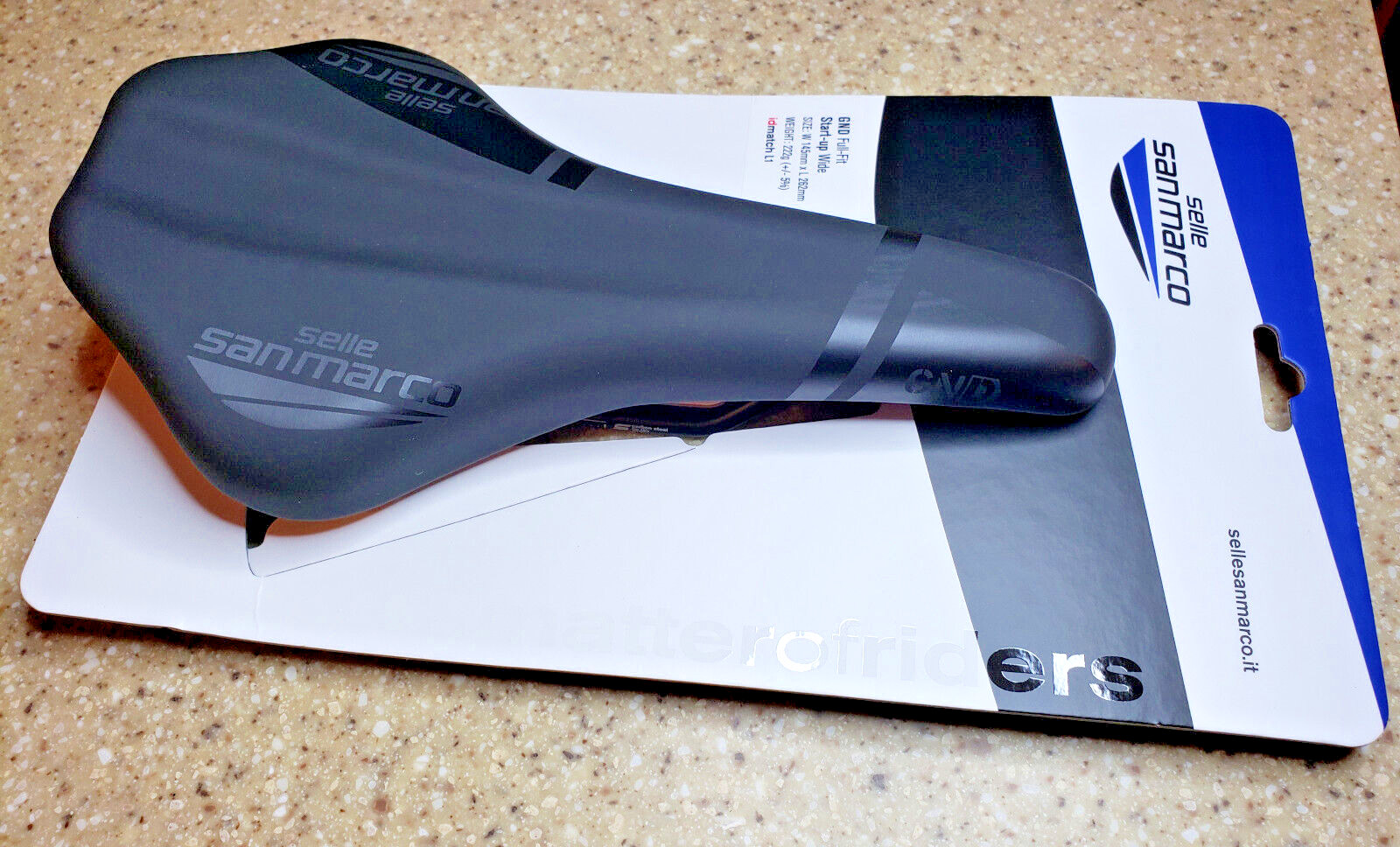 NEW NIB Selle San Marco GND Full Fit Wide Bicycle Saddle Black 222g W145 L262mm