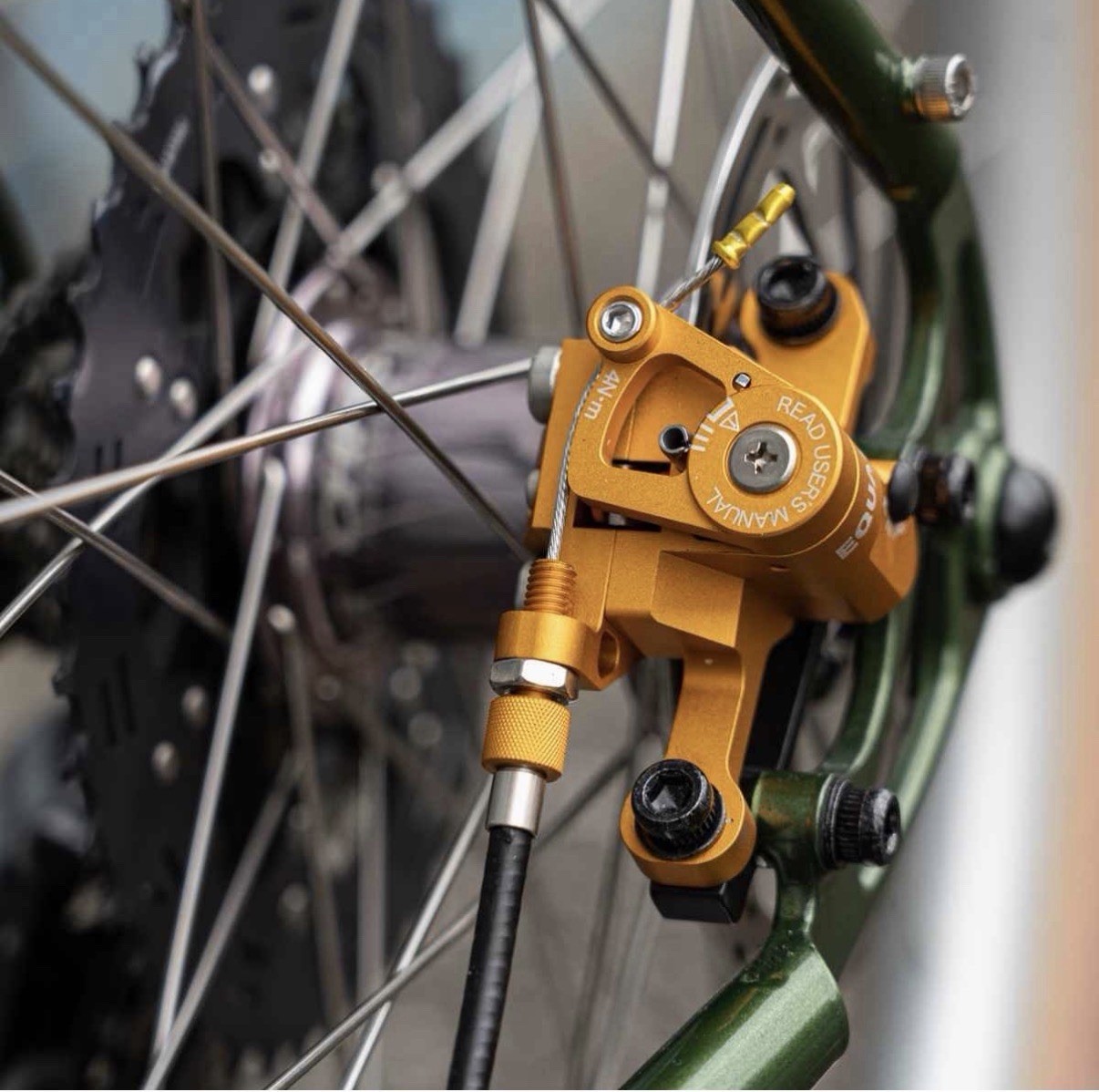 EQUAL post mount disc brake set kashima coat color new