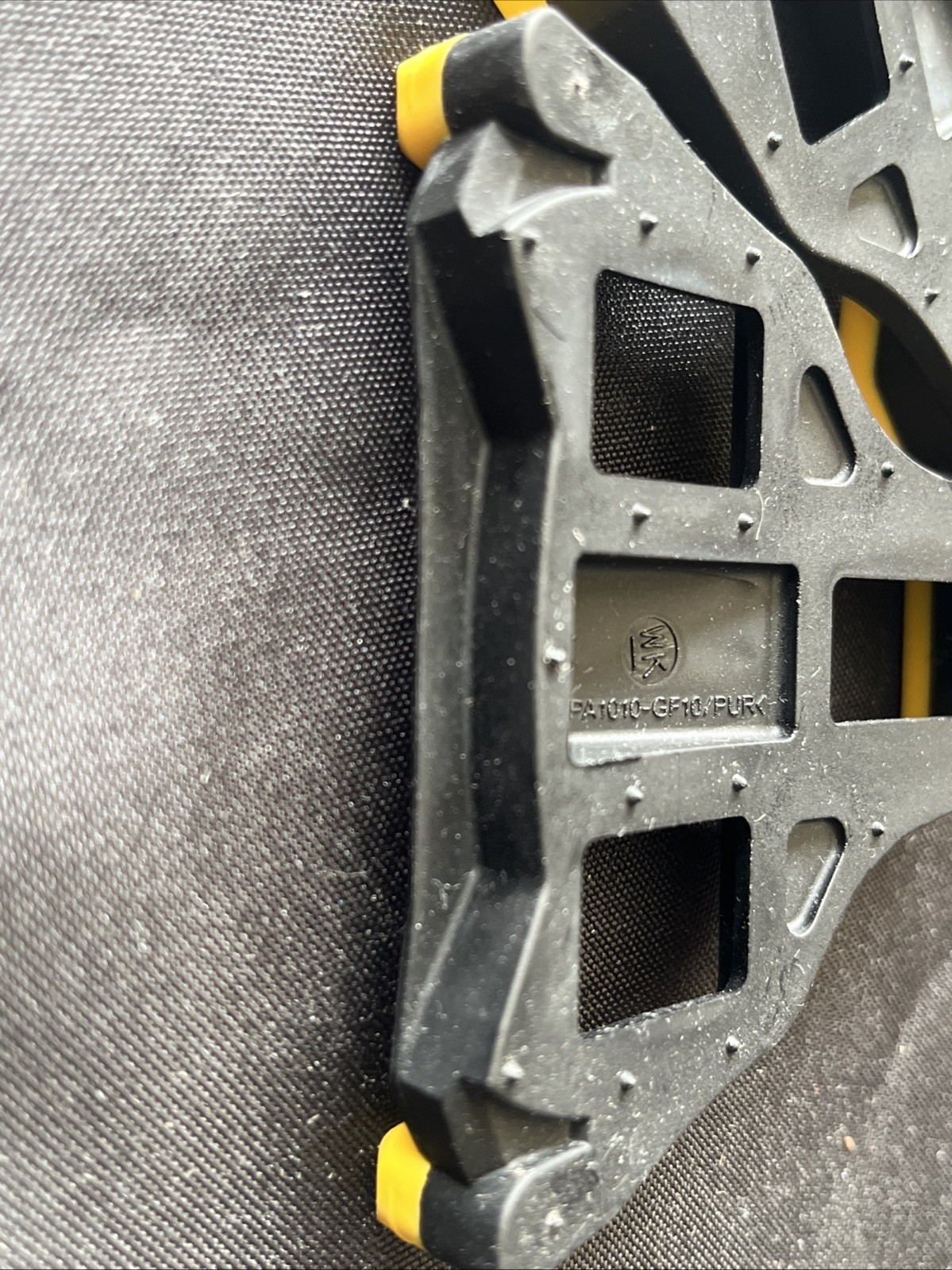 Shimano SM-SH11 Pedal Notches 6 Degrees SPD-SL Cleat Set