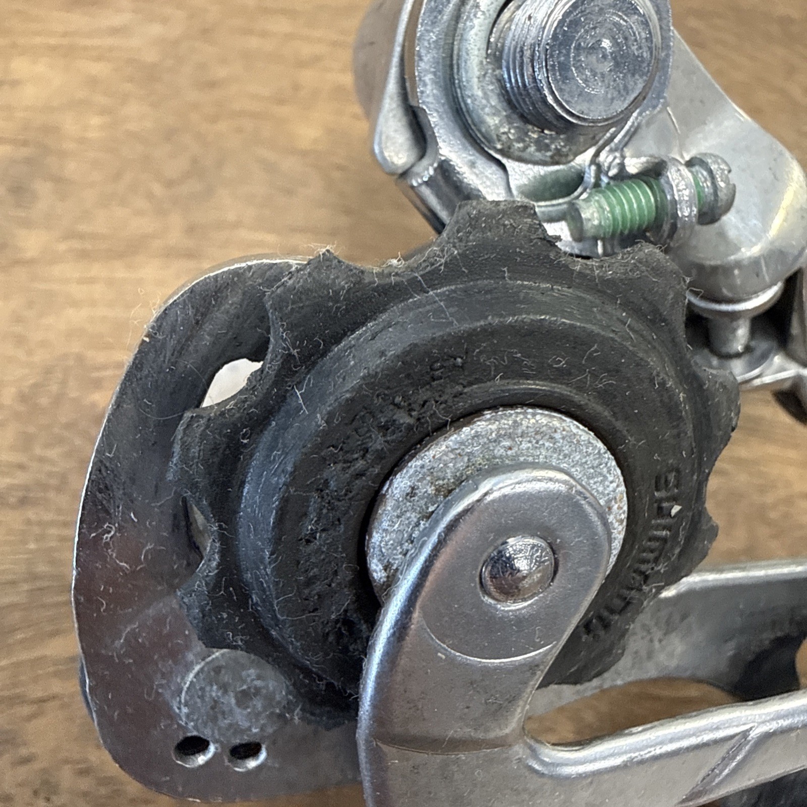 Shimano 105 RD-1050 Rear Derailleur 6/7 Speed Road Made in Japan Silver
