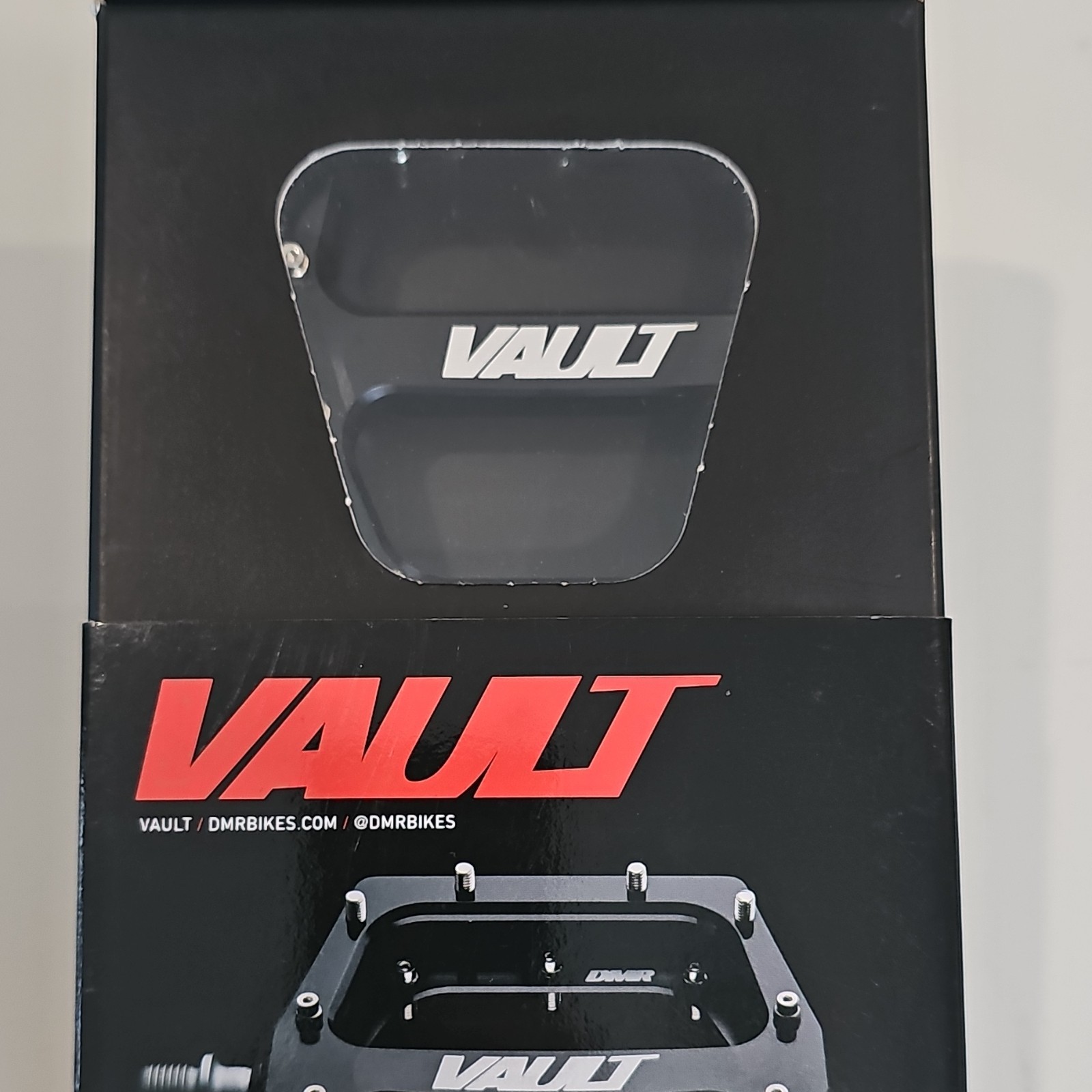 DMR Vault Platform Pedals Black Aluminum Steel 105x105mm Mountain Bike Pair