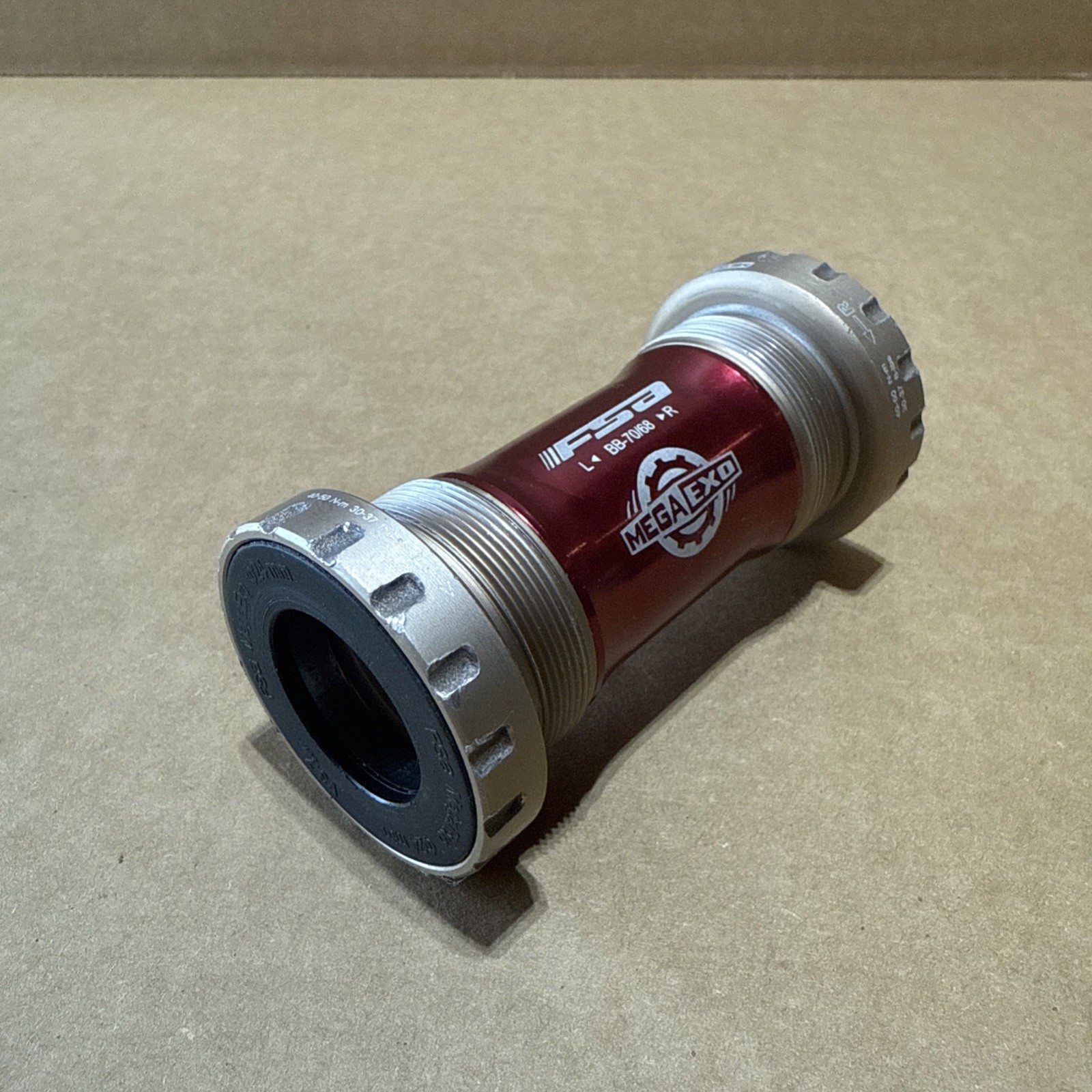 FSA Megaexo 68mm English Threaded Mega EXO 24mm Bottom Bracket lws52