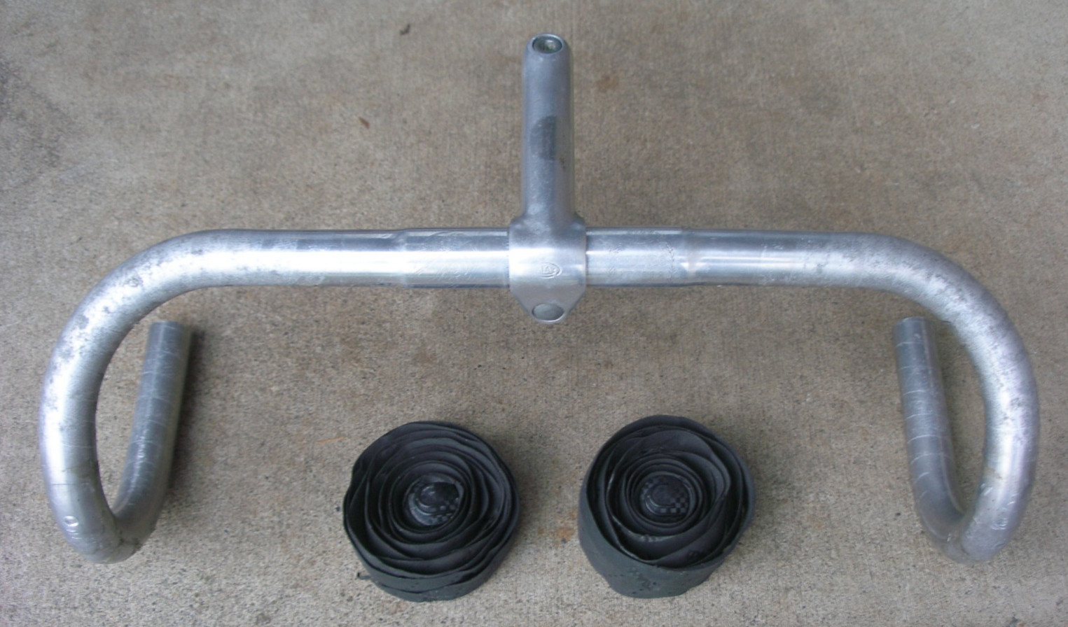Peugeot, Guidons Philippe Atax Franco Italia Handlebars + Stem + TAPE 40/41 CM
