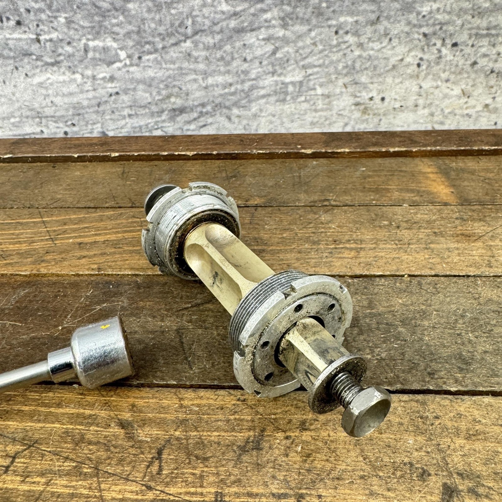 Vintage Sampson Topline Titanium Bottom Bracket 68mm 112.5 113mm Ti Spindle