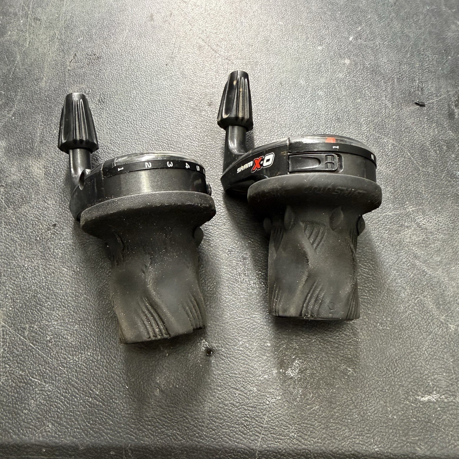 SRAM XO 3×9 Spd Grip shift Shifter Set