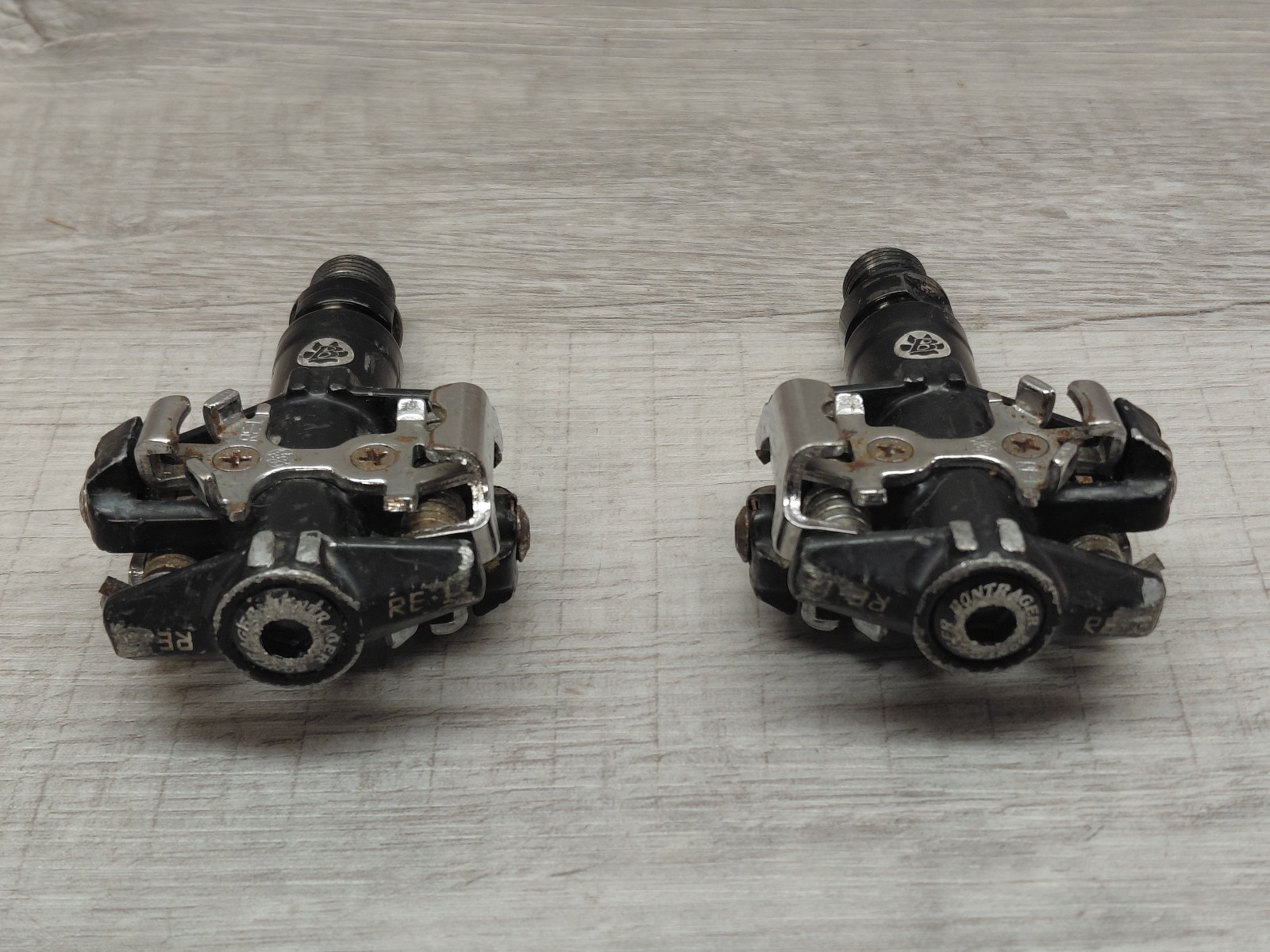 Bontrager RE-1 Clipless Pedals Black/Silver Dual Sided Mountain Bike, Bicycle