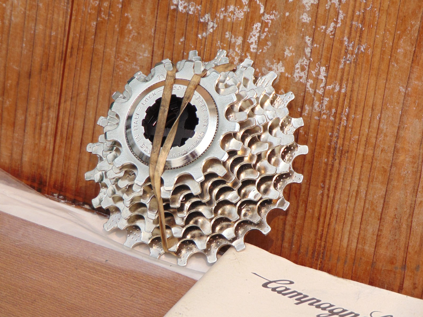 Campagnolo Record 8-Speed Cassette 13-23T Racing