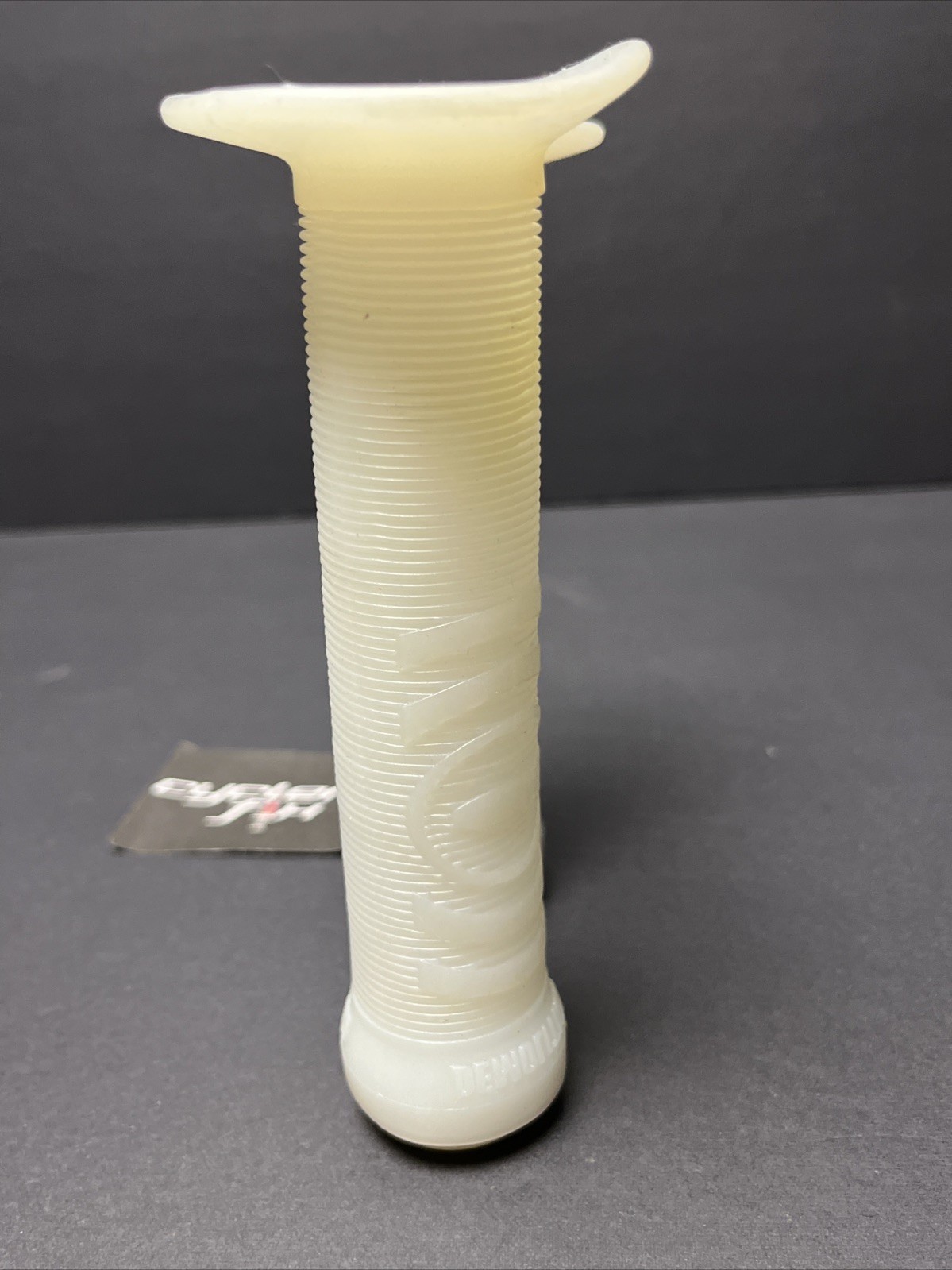NOS Volume Missile Frost Bmx Grips Fit: Haro Redline Dk Se Powerlite Schwinn Gt