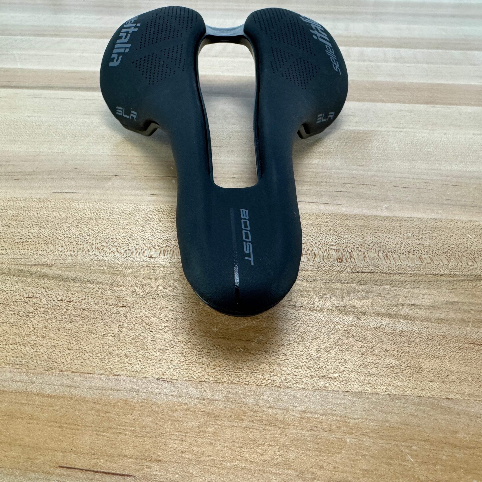 New Takeoff! Selle Italia SLR Boost Superflow L3 7x9mm Carbon Rails 145mm Saddle