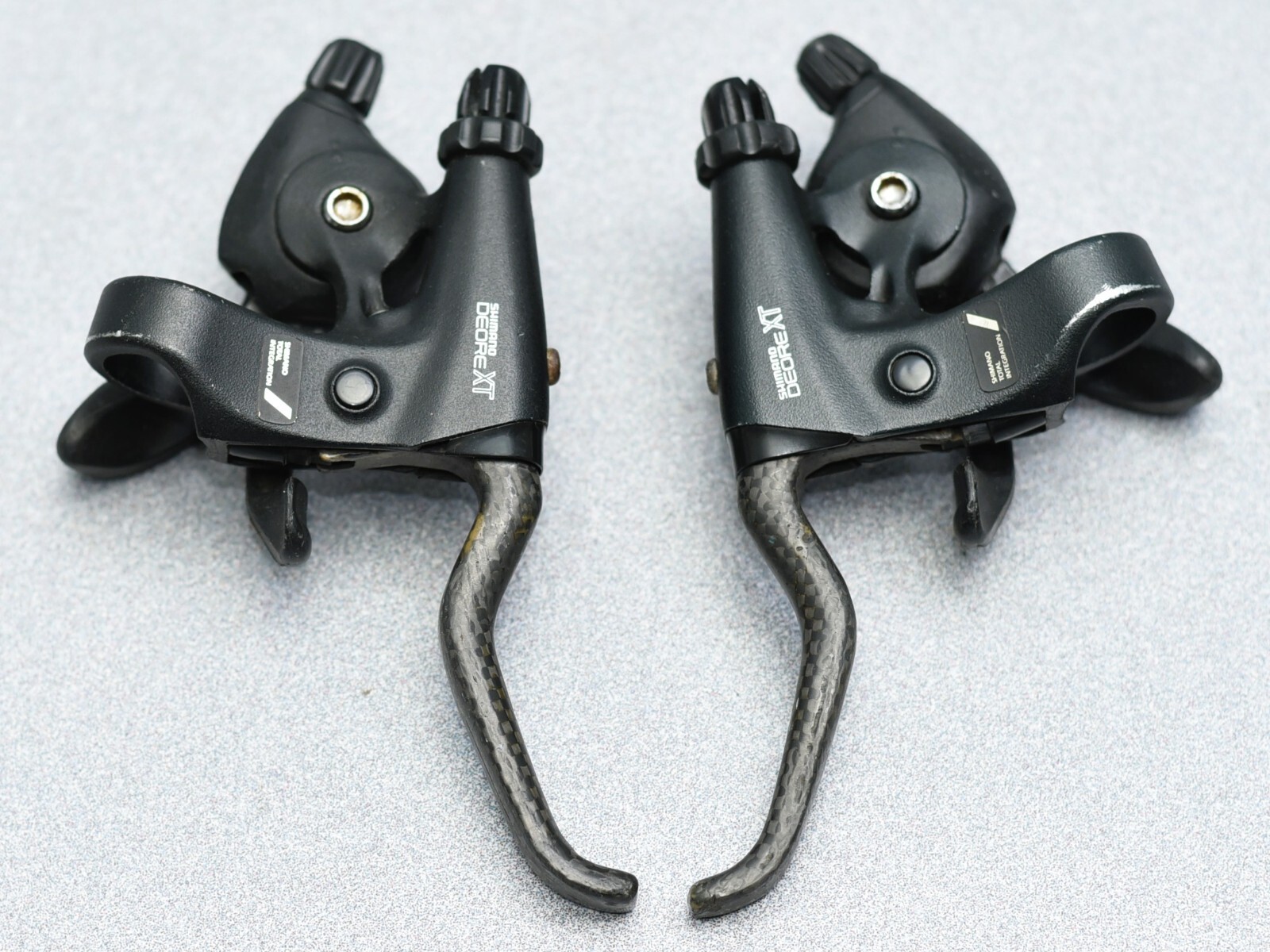 Shimano Deore XT Shifters/Brake Levers, SH-M095, Carbon blades, 3 x 7-Speed