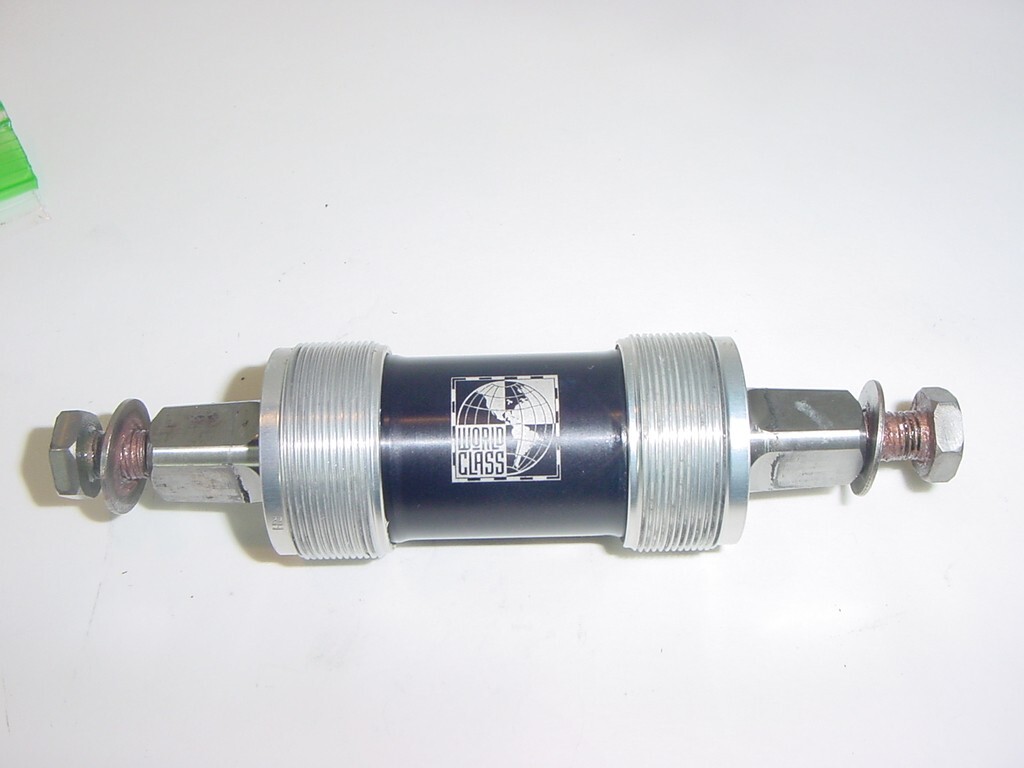 RARE VTG WORLD CLASS TITANIUM BB BOTTOM BRACKET 68/112 WITH TITANIUM CRANK BOLTS