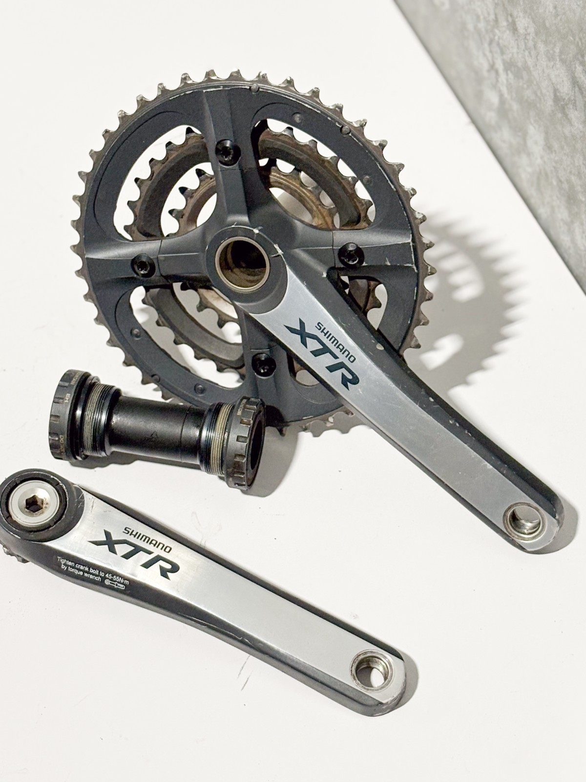 Shimano XTR 3x 9s FC-M970 Mtn Bike Crankset 44/32/22T Mega 9 175mm Triple w/ BB