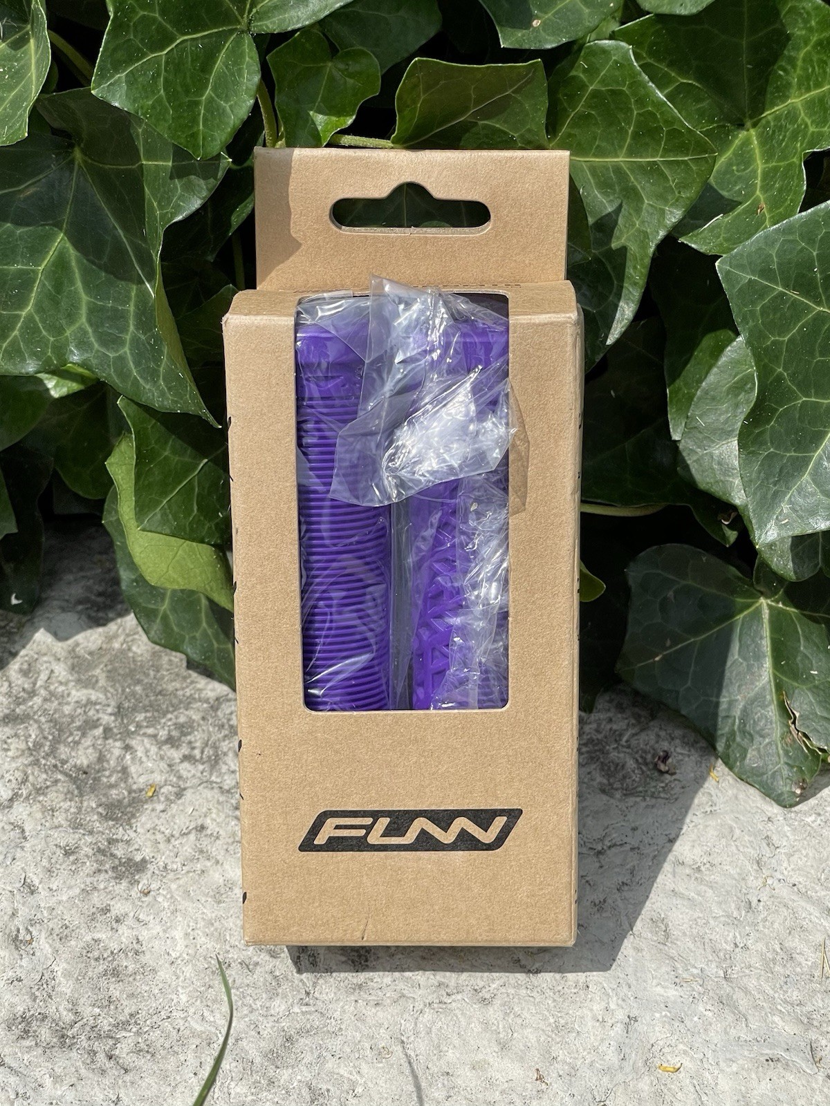Funn Hilt Jr Lock On Grips Purple Small Bar Diameter Scooter Kids Bike BMX Mini