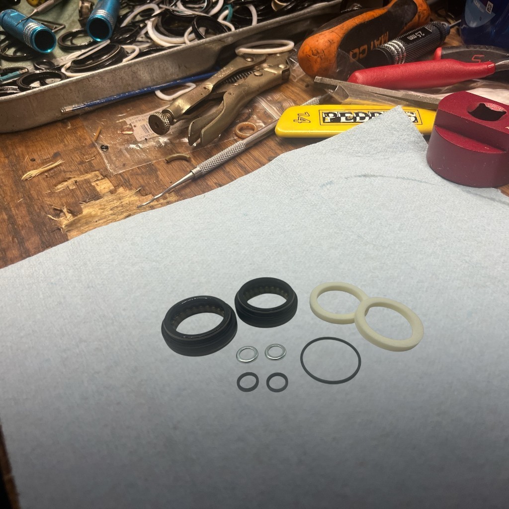 32mm Flangeless Lower Leg Seal Kit for Fox, RockShox, X-Fusion, Manitou Forks