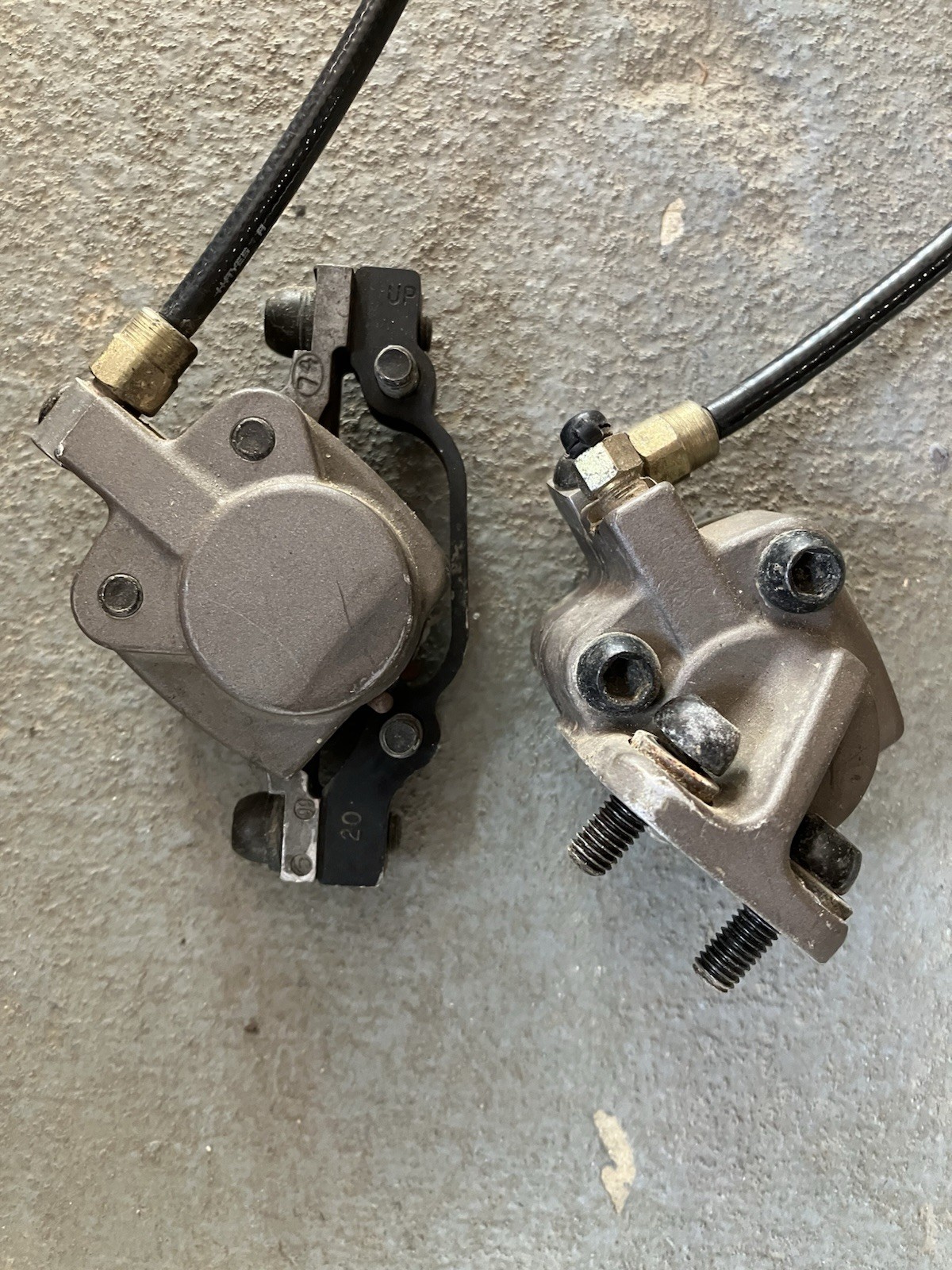 Hayes Hydraulic Disc Brakes 22mm Rear ISO Front 160mm Rotors Front And Rear