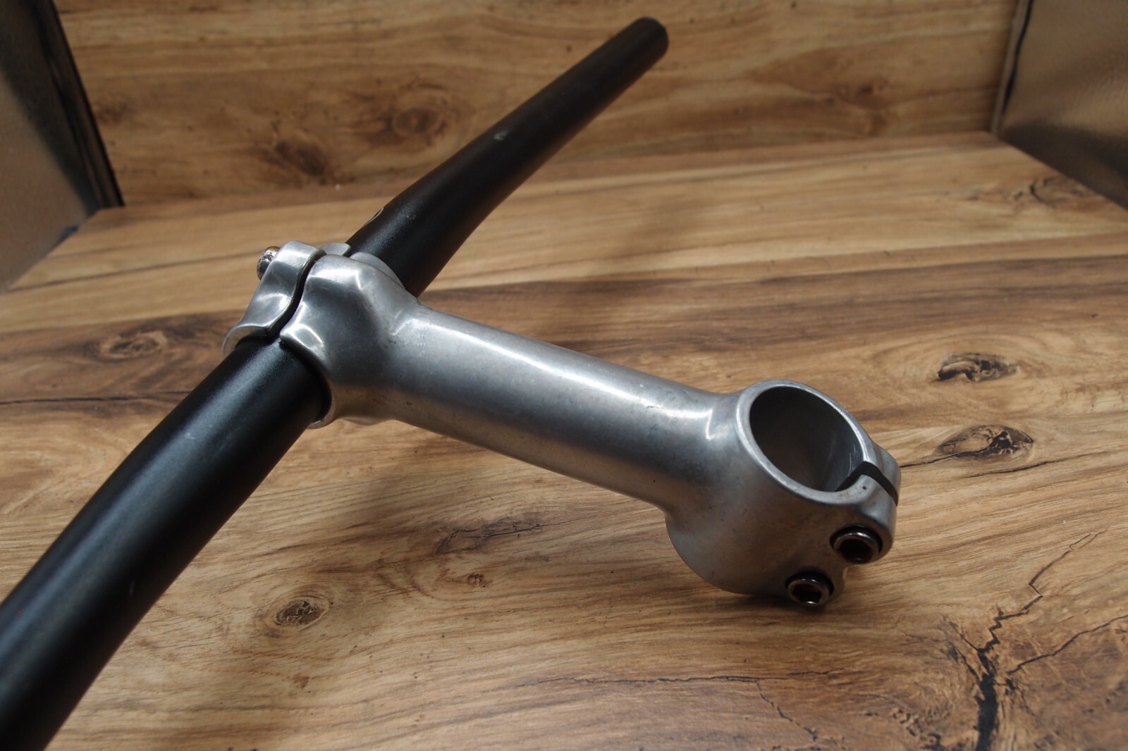 MTB flat handlebar Bontrager Comp II + ahead stem 1 1/8 in
