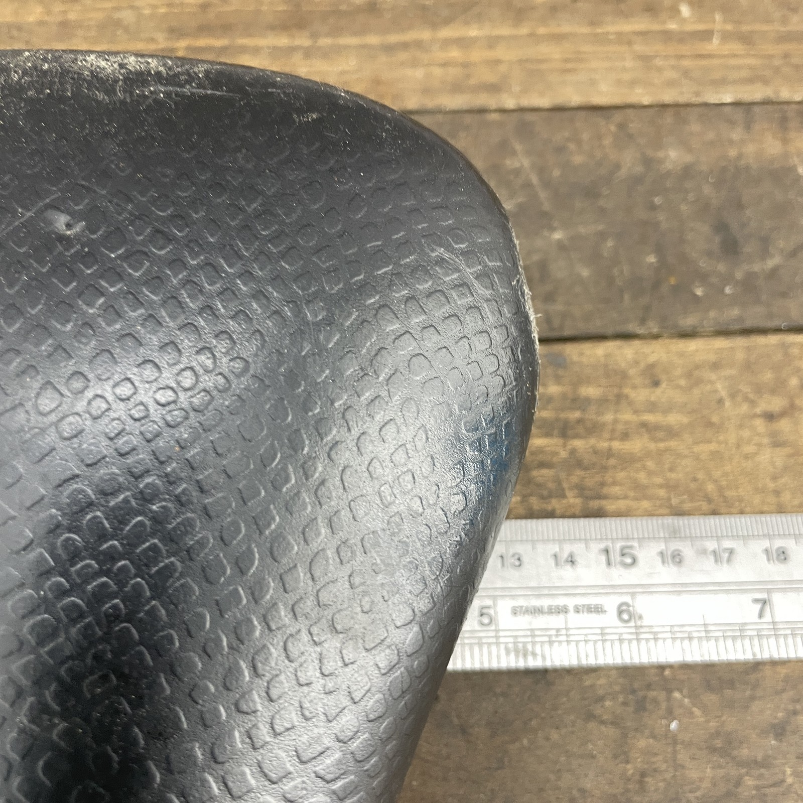 DK BMX Bicycle Saddle Velo 247 Black Seat Vintage Snake Skin Freestyle Bike