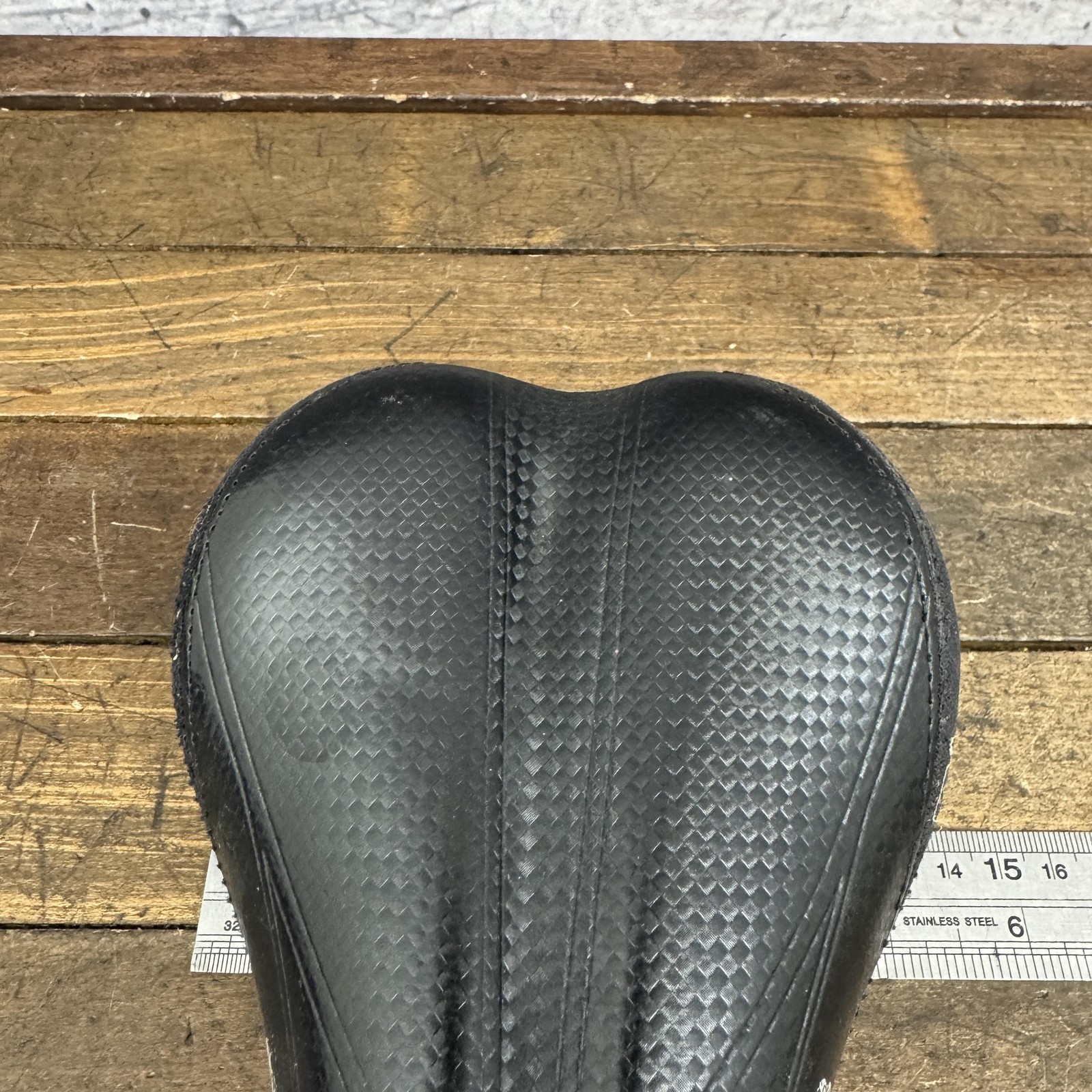 Vintage WTB Bicycle Saddle Seat 142mm 215g MTB Trail Road Mens Racing Bike