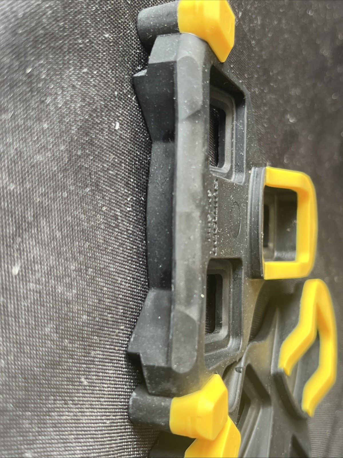 Shimano SM-SH11 Pedal Notches 6 Degrees SPD-SL Cleat Set