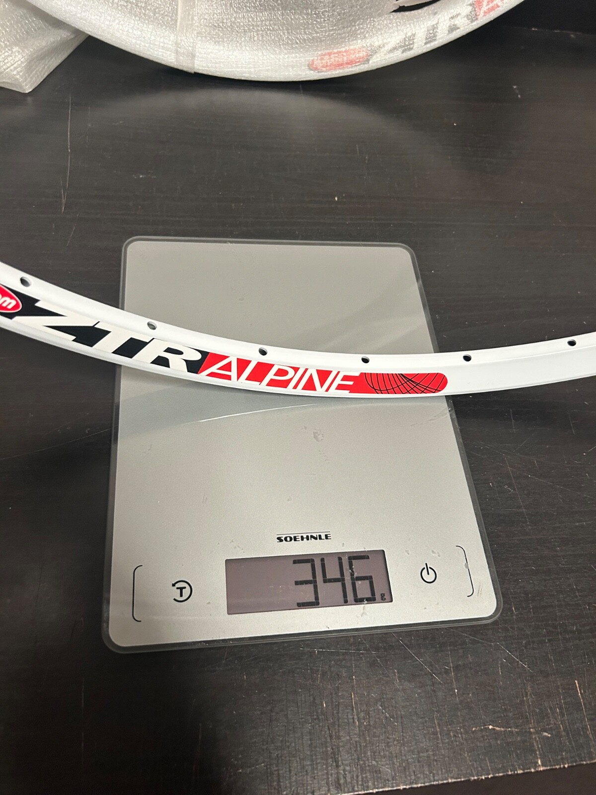 NEW Rim 26″ Stan’s NoTubes ZTR Alpine Hollow Chamber Disc 32H White NEW