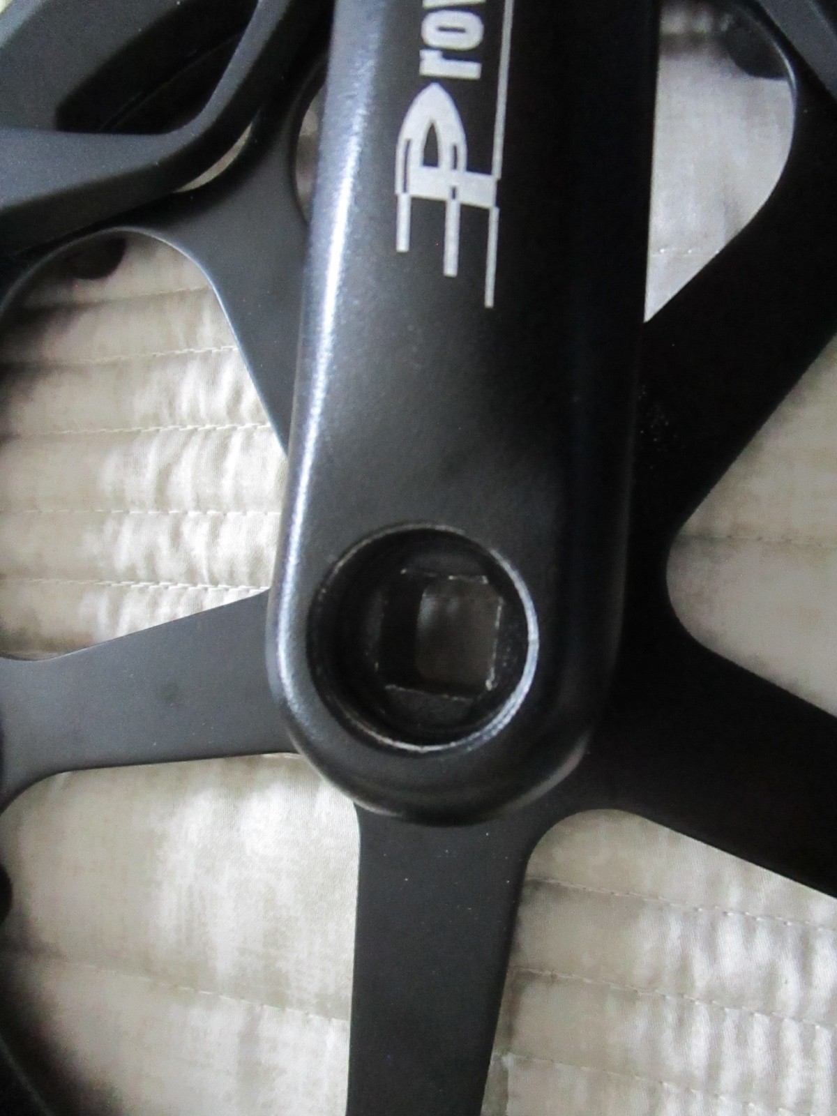 Versatile Aluminum Alloy Bike Crankset with Double Chain Guard – Easy Install