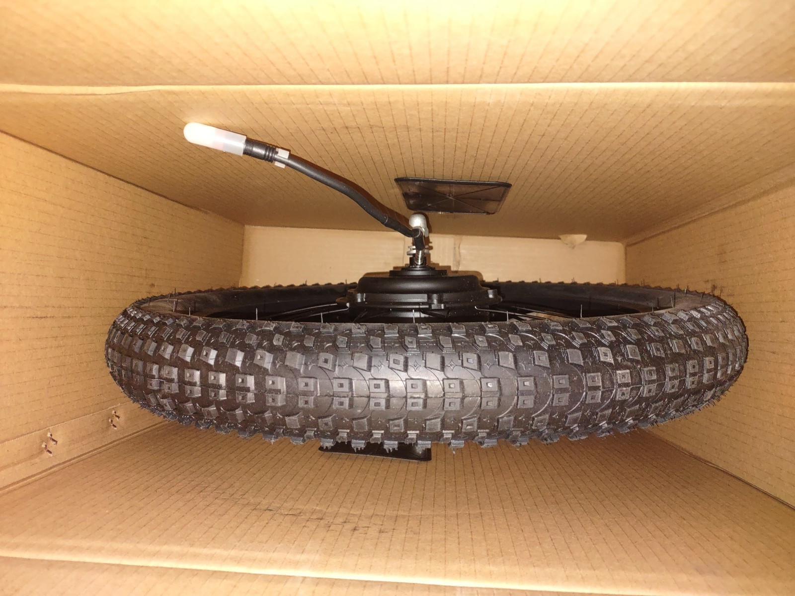 7 speed 48v 300-500 watt 20″ x 3″ ebike rear assembly