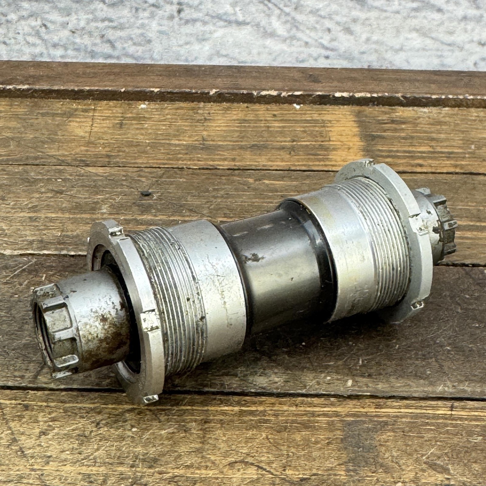 Vintage Shimano Dura-Ace BB-7700 Bottom Bracket 109.5mm Octalink V1 Japan Race