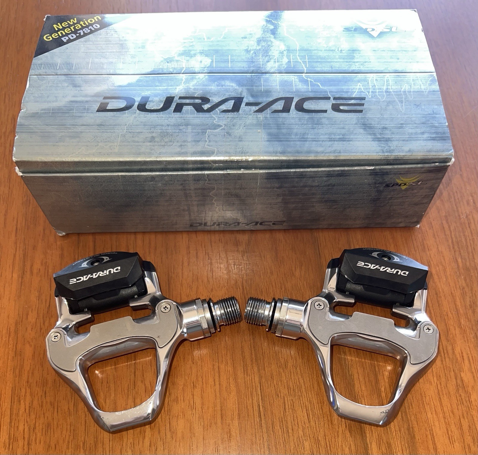 Shimano Dura-Ace PD-7810 SPD-SL Road Pedals – Smooth Bearings – New Cleats!