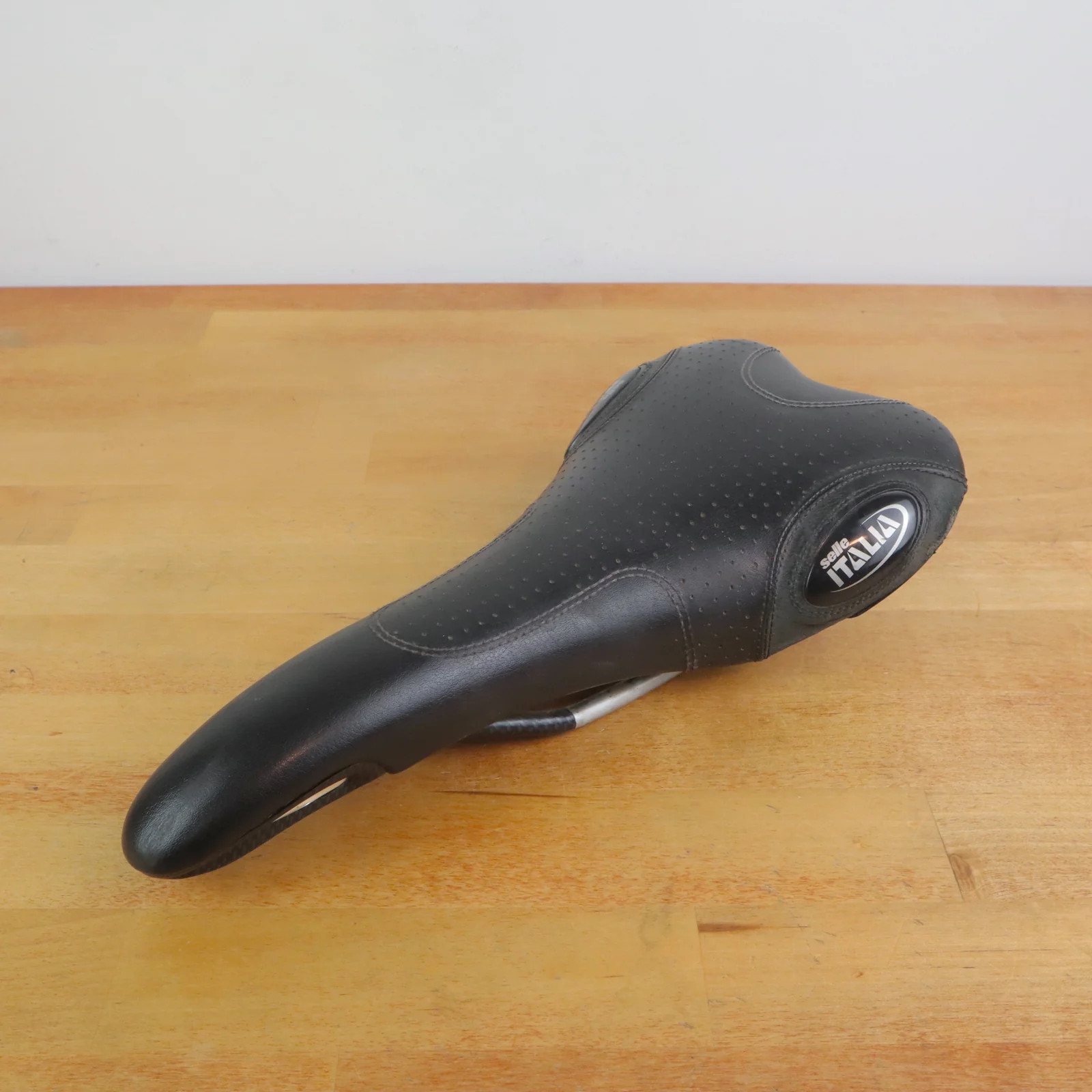 Selle Italia 134mm Wide Titanium Rail Road Bike Saddle