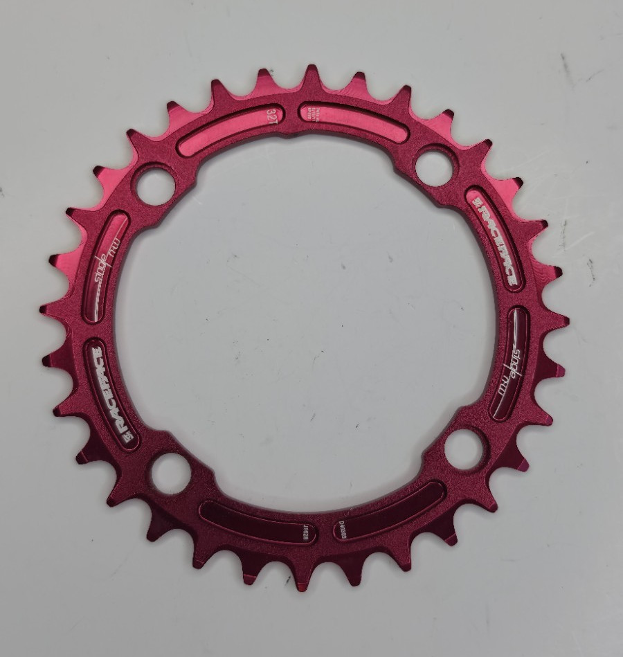 Race Face Narrow Wide 32T Chainring 104mm BCD 4-Arm Aluminum Red RL134-32T