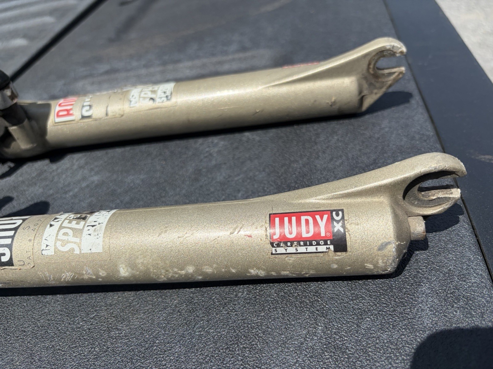 vintage RockShox Judy XC suspension fork 1990s.