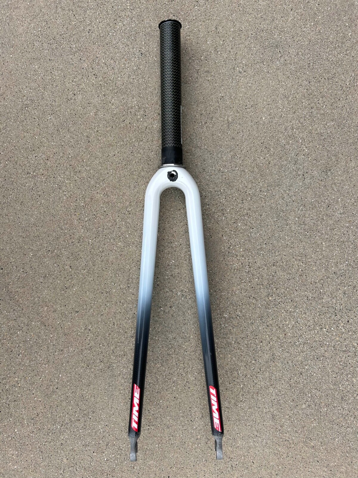 TIME CARBON FORK, CARBON STEERER, 1-1/8, PAINTED WHITE FADE TO BLACK