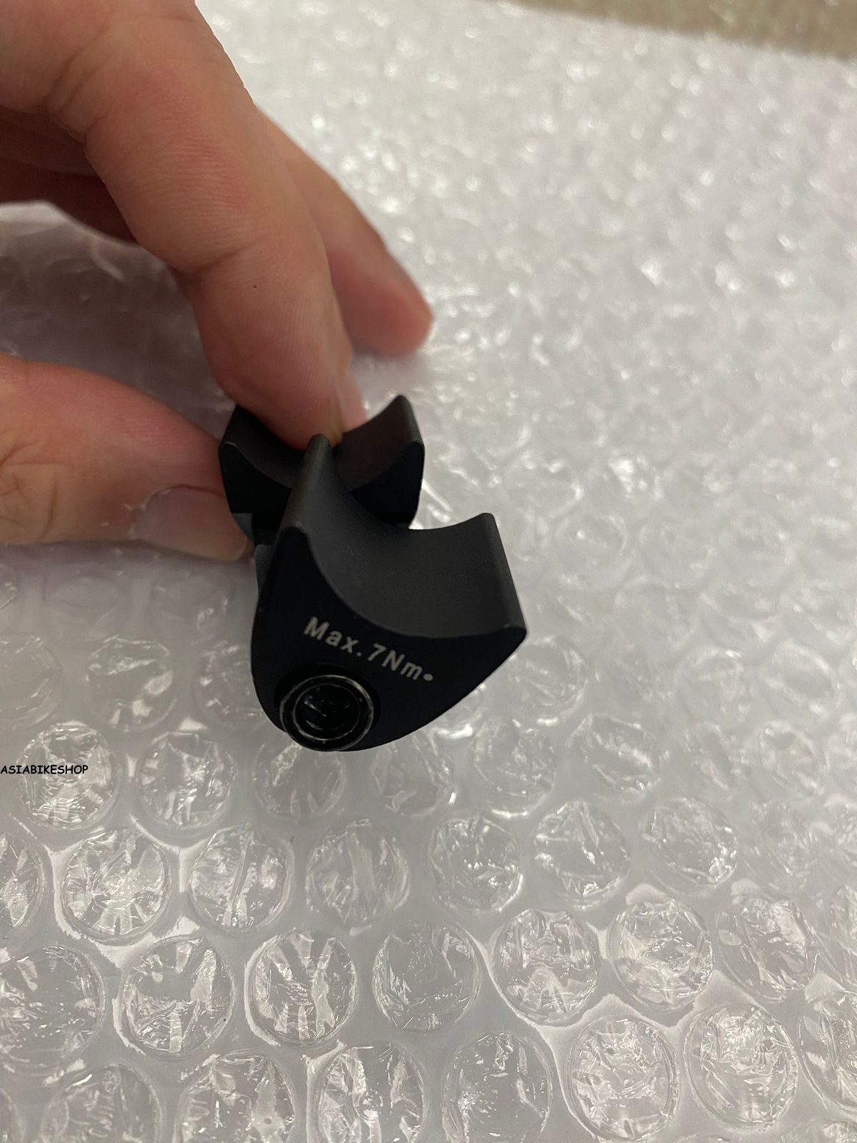 Giant Seat Clamp For MY+ TCR ADV/TRI New Black 1722-G16SC1-601