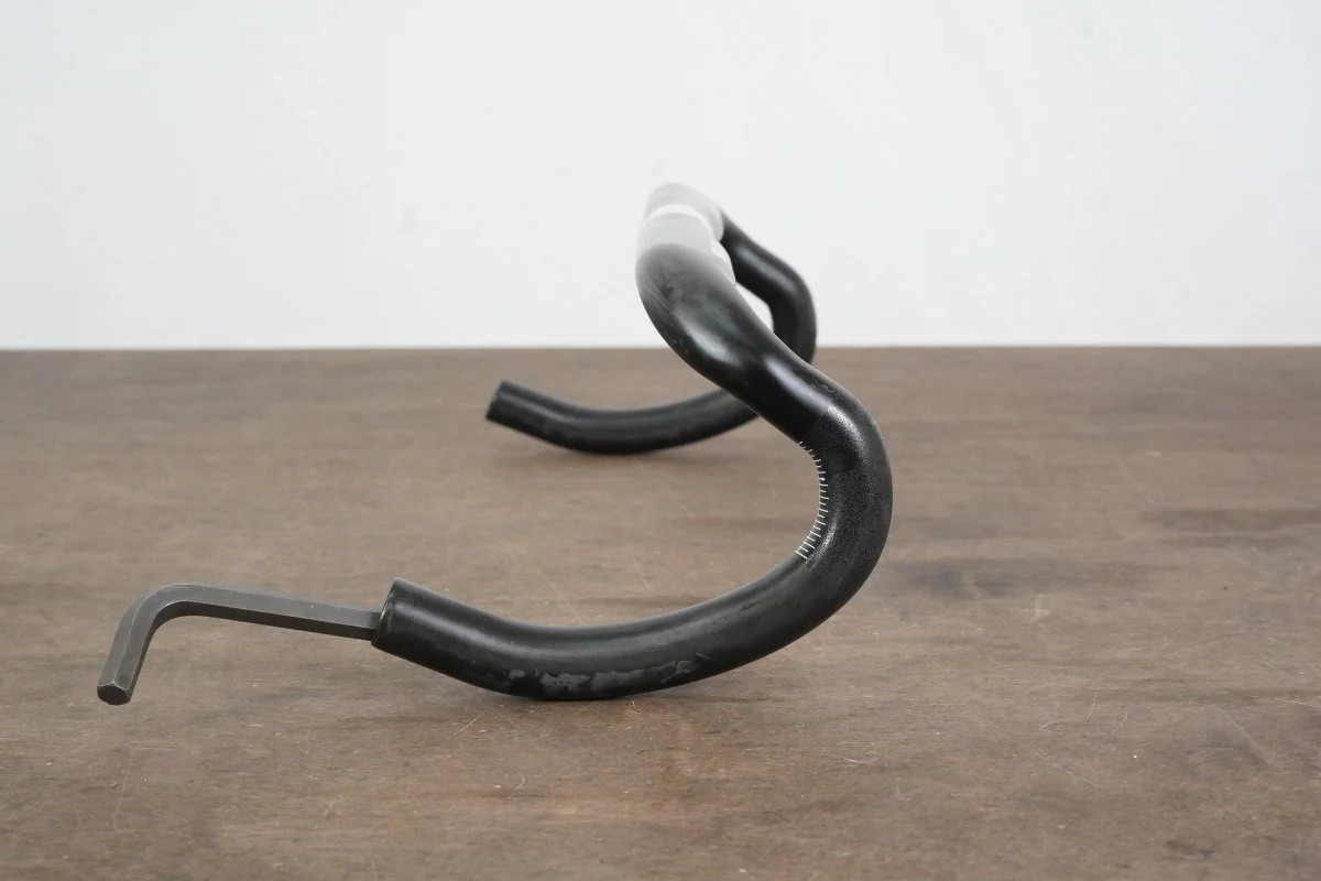 42cm 3T Ergonova Team Carbon Compact Road Handlebar 31.8mm