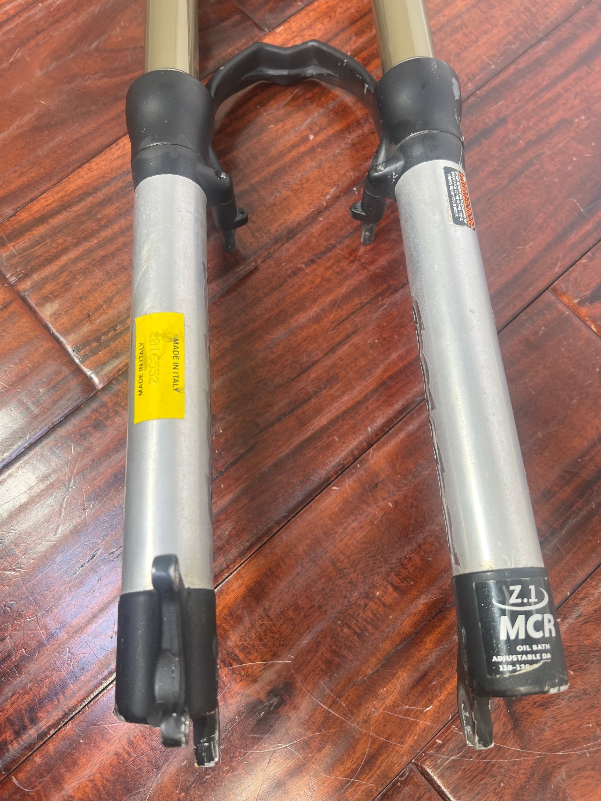 Marzocchi Bomber Z1 MCR Suspension Fork 8″ Steerer 1-1/8″ 26″ Canti Disc 2001