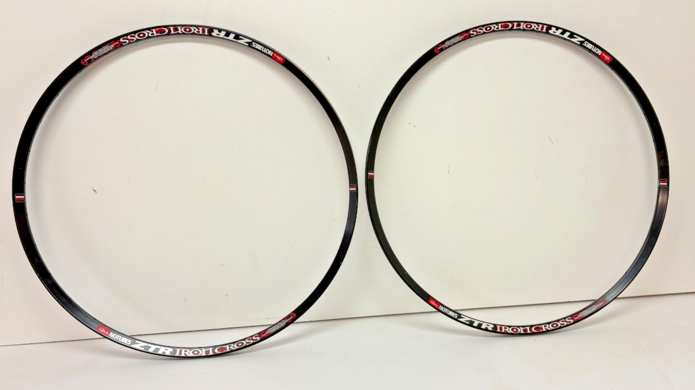 (2) Stan’s No Tubes ZTR Iron Cross 32-Hole Black Aluminum 700C/29er/622×21 Rims