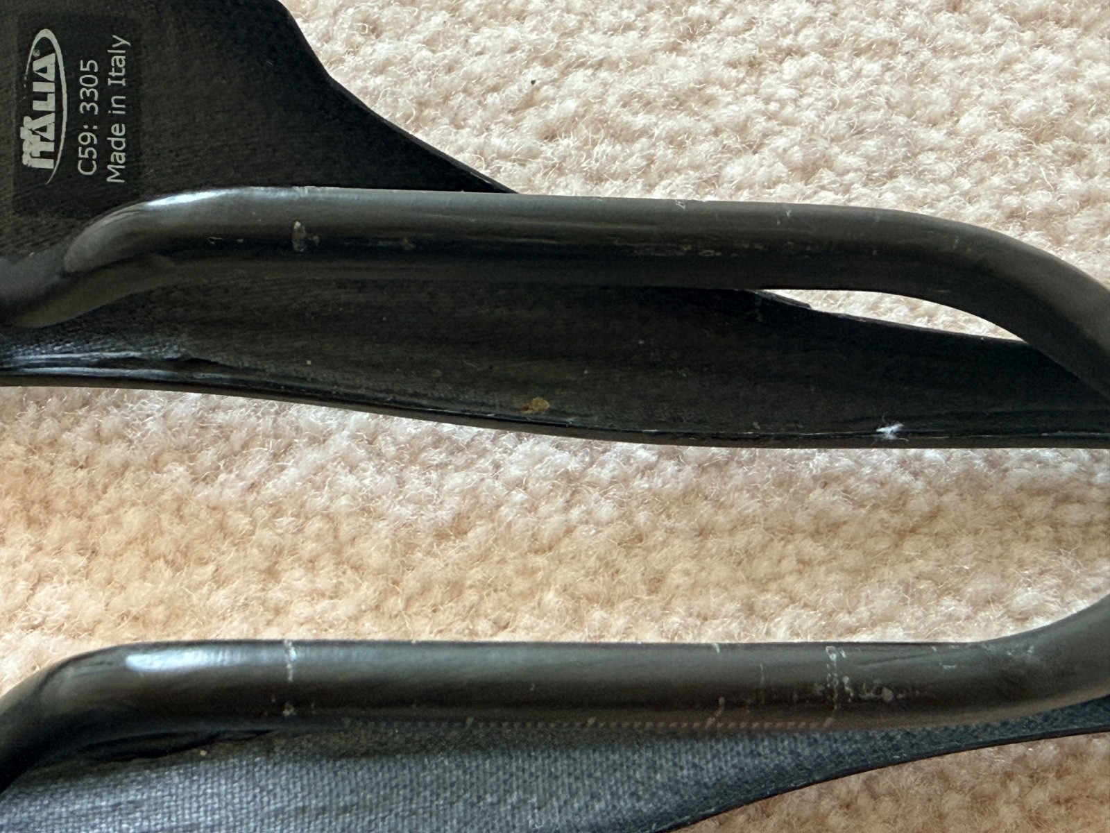USED Selle Italia SLR C59 Full Carbon Saddle with Carbon Rails – 61 gram
