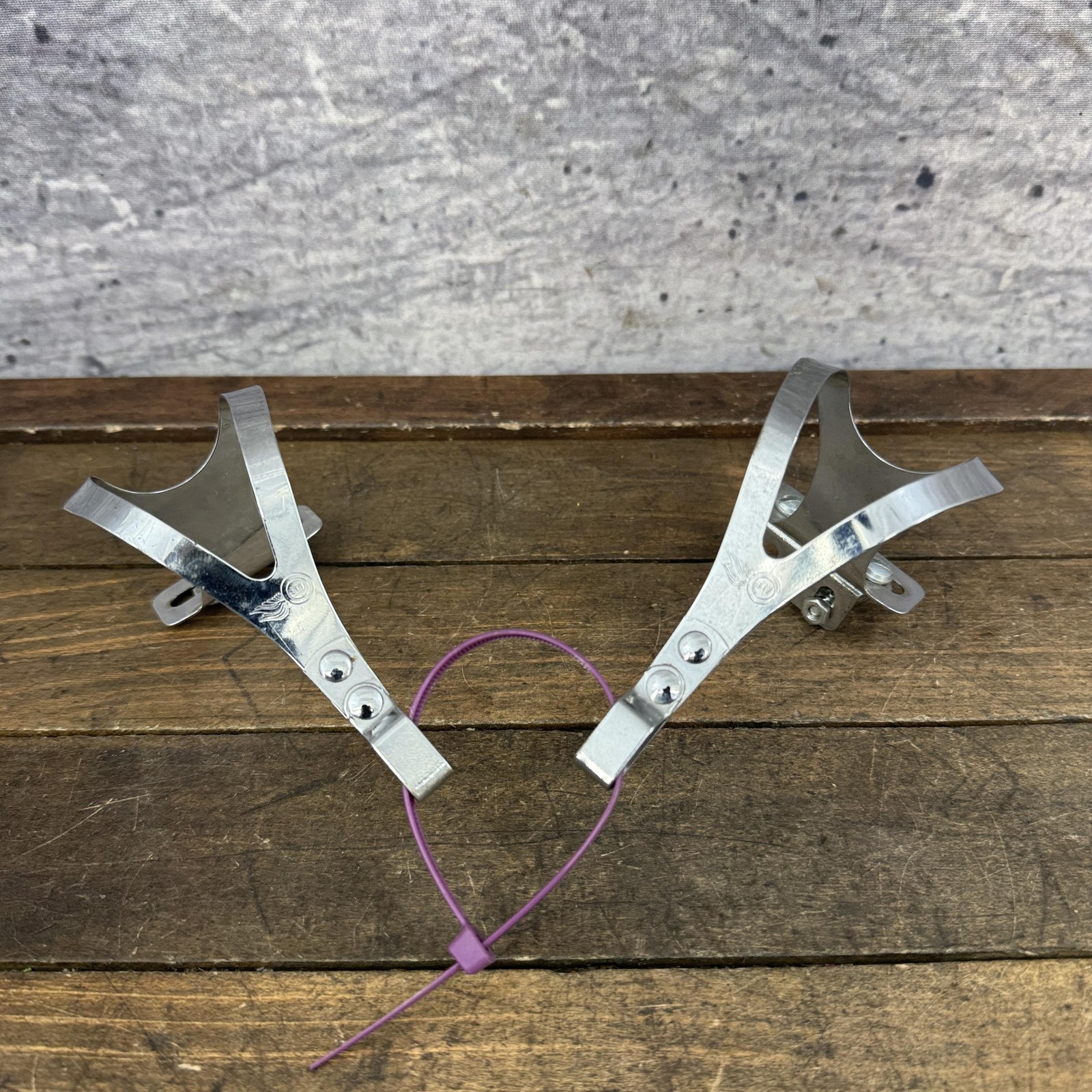 Vintage ALE Toe Clip Pair Chrome Steel 70g Road Track Bike Italy 1970s