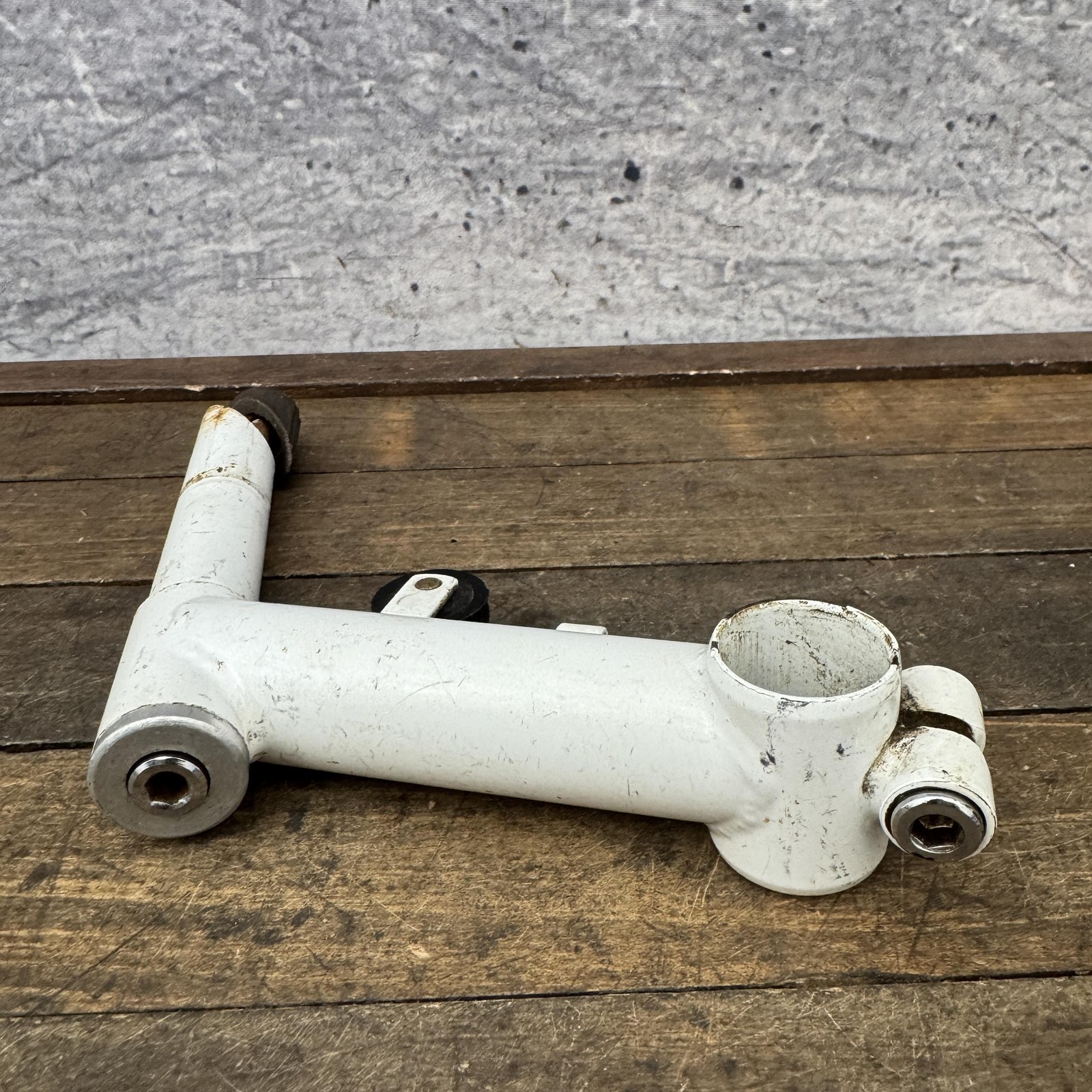 Vintage 1in Quill Stem 22.2 x 25.4mm White MTB w/ Brake Cable Pulley Roller