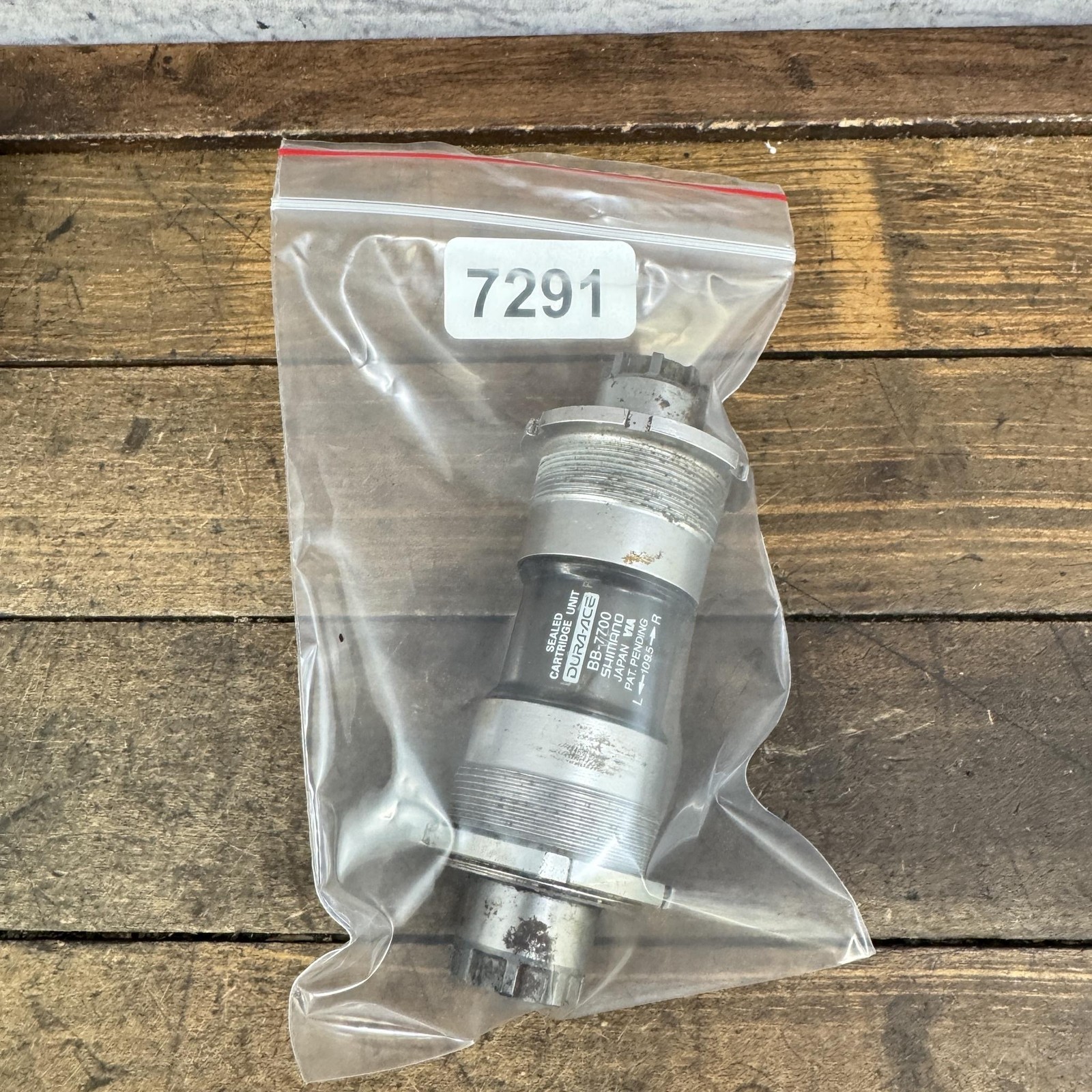 Vintage Shimano Dura-Ace BB-7700 Bottom Bracket 109.5mm Octalink V1 Japan Race