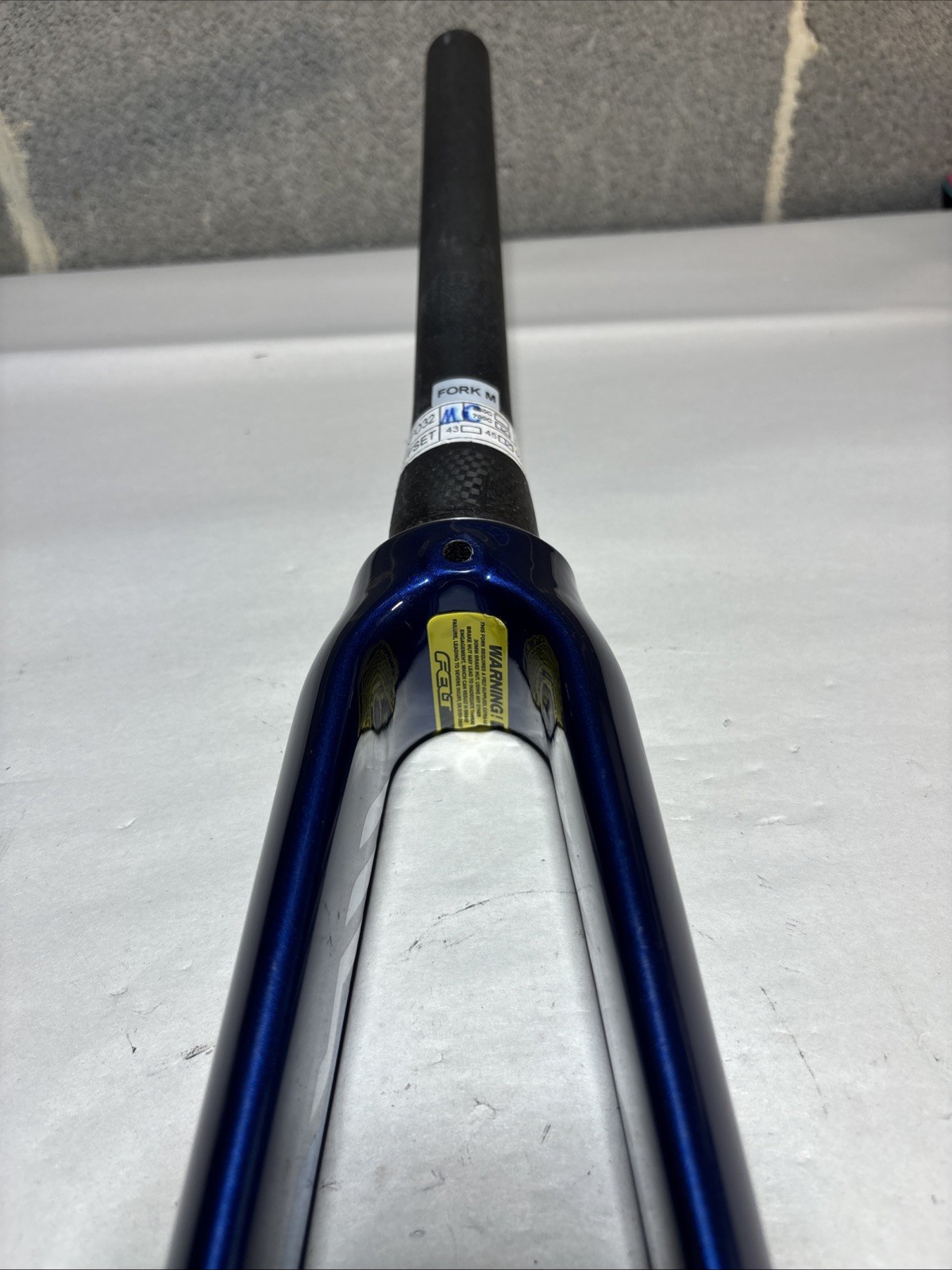 Felt Aero Carbon Road Fork 700c 1 1/8–1.5″ Tapered 300mm Steerer 45mm Rake