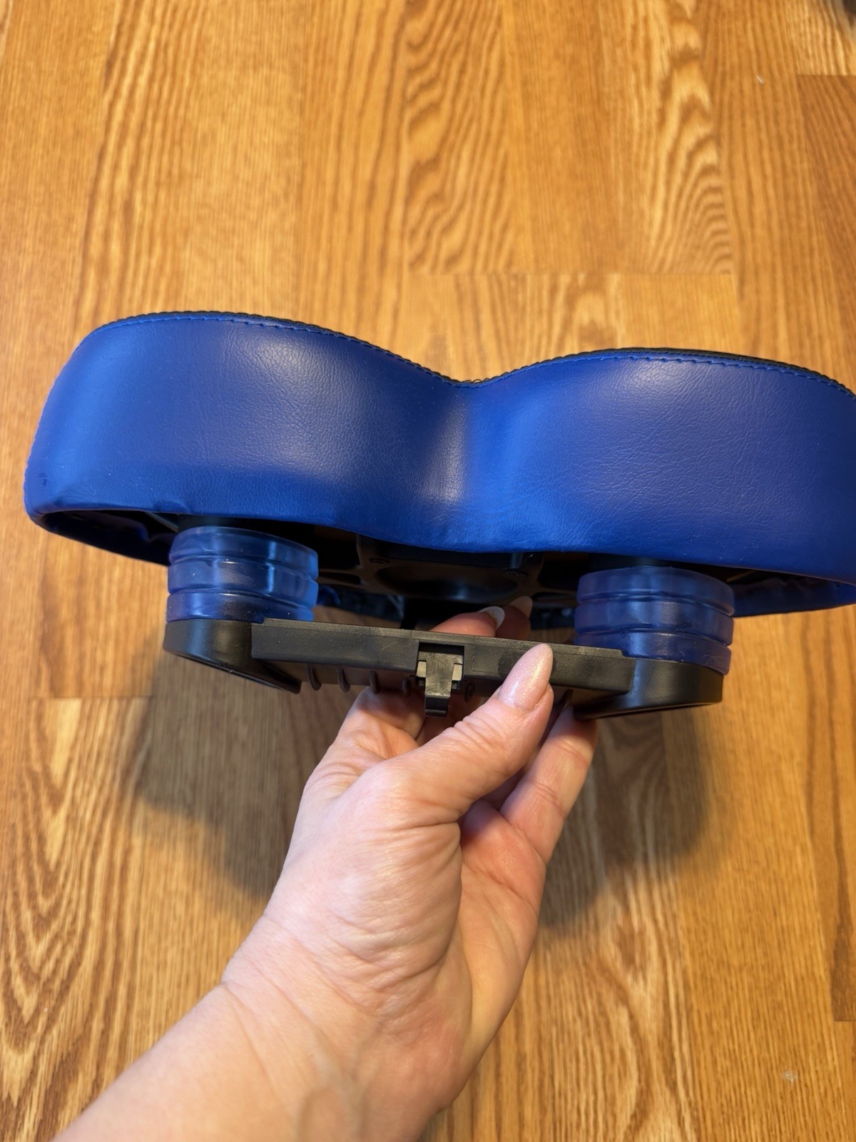 Wide Comfort Bicycle Saddle Black Blue Synthetic Unisex Adult Seat