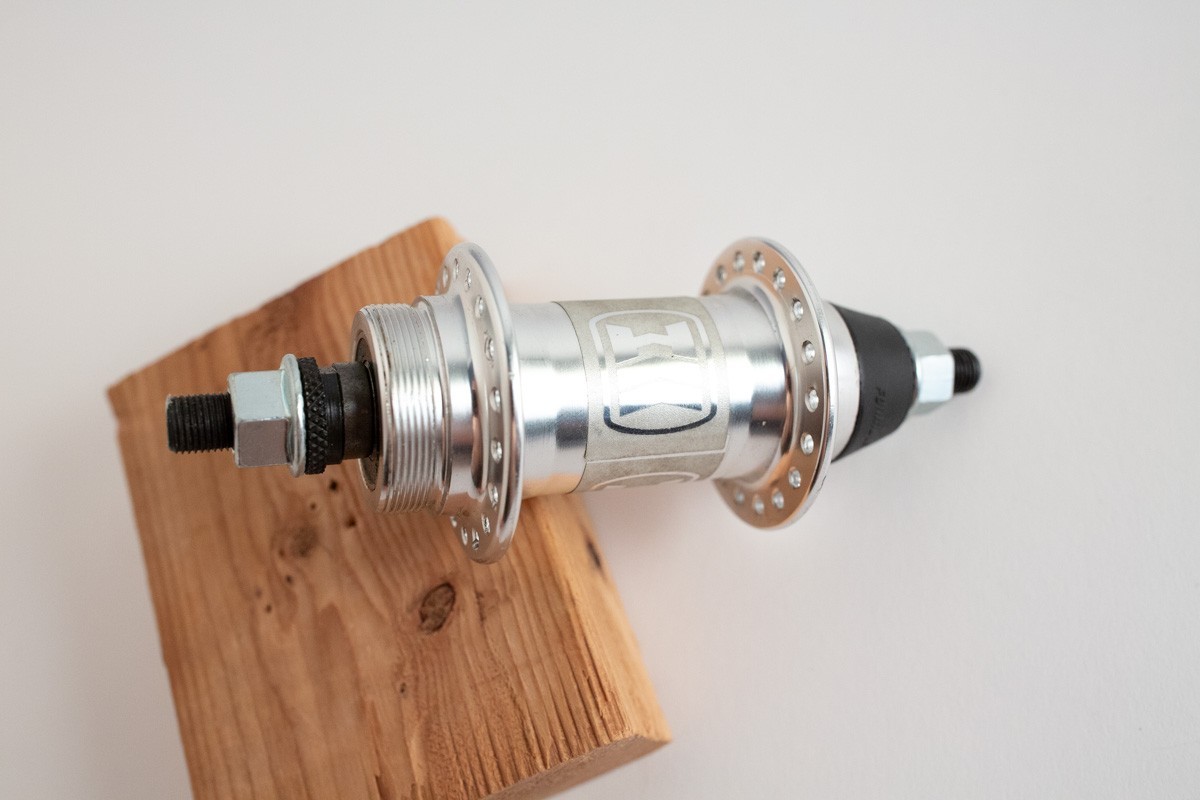 NOS 1998 Haro Speedracer Freewheel Hub 36H Sealed Hub Polished BMX Mid School