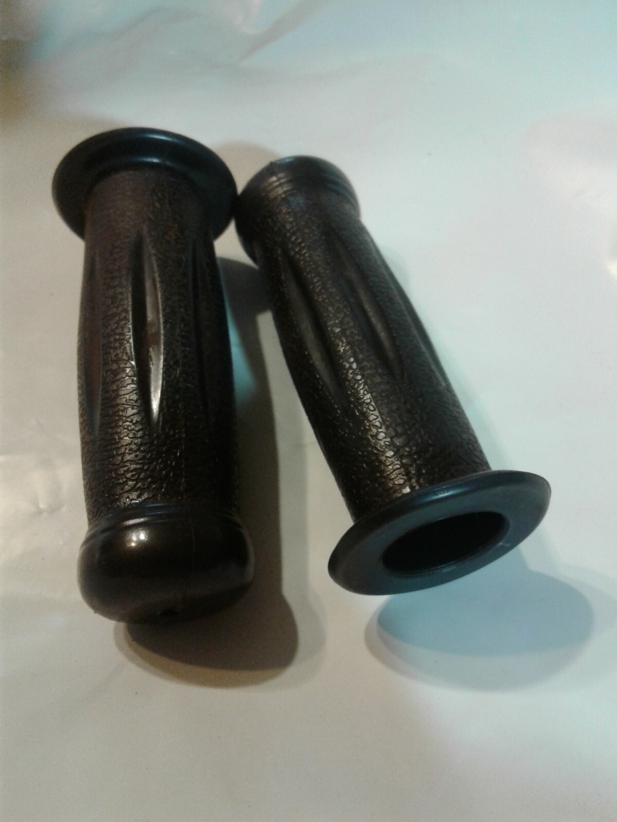 childs tricycle bike bicycle handlebar grips Black 7/8