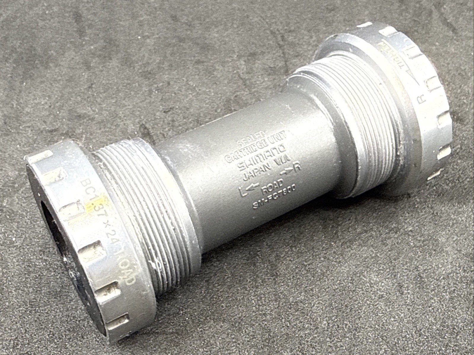 VINTAGE Shimano Dura-Ace BB-7800 Hollowtech II English BSA Bottom Bracket 10spd