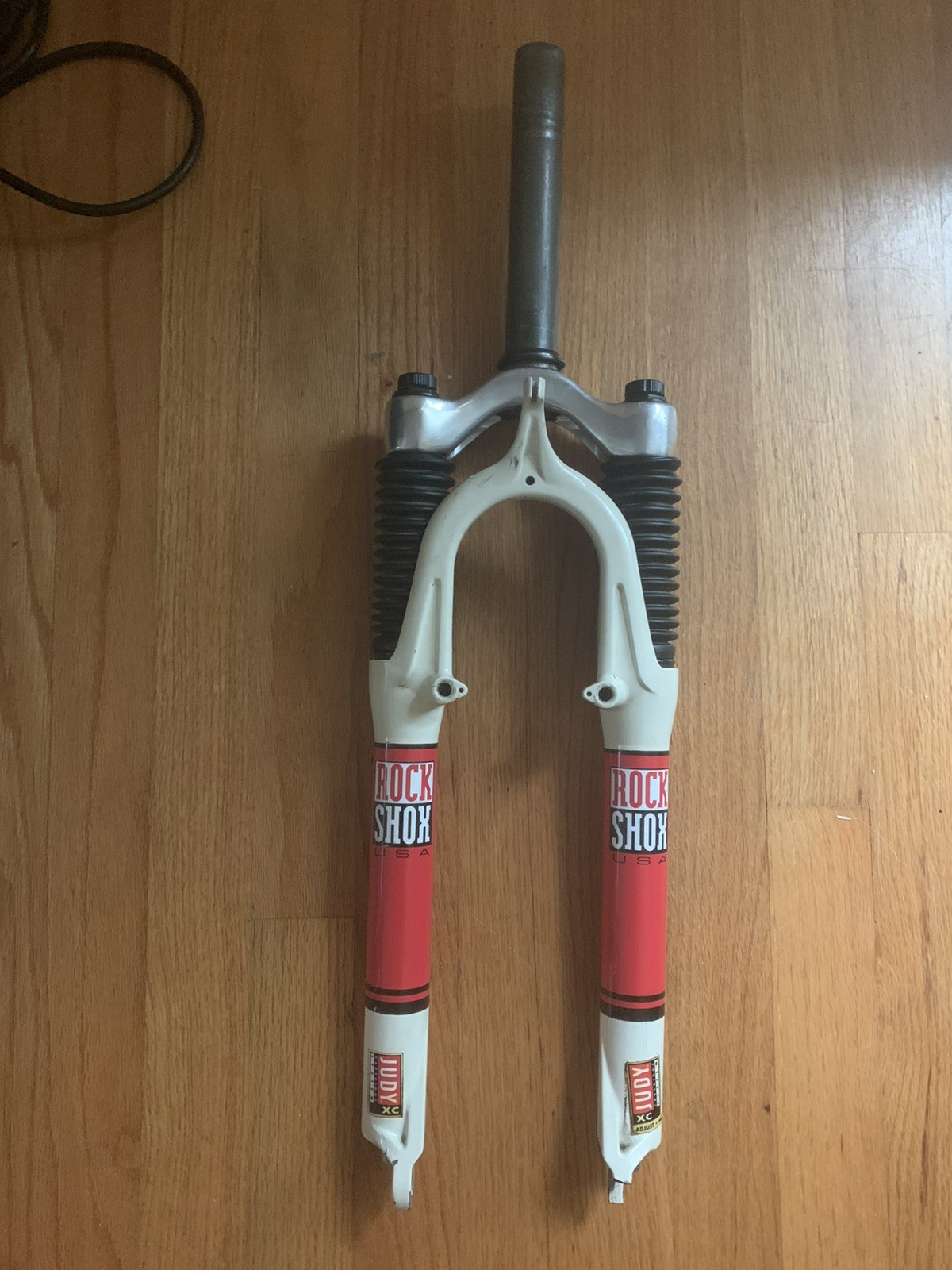 Rock Shox Judy XC 1 1/8 Threadless Suspension Fork 26 V-Brake 196mm 63mm Travel