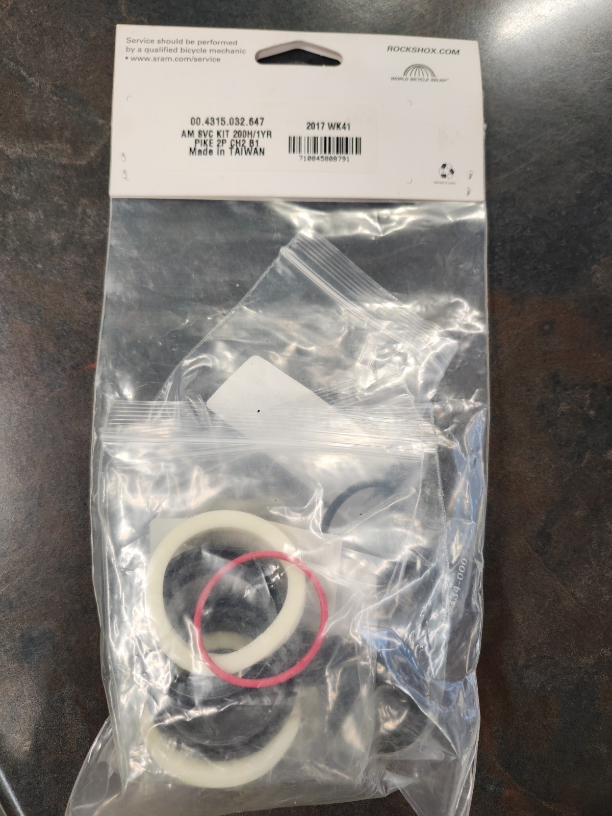 Rockshox 200 hour/1 year Service Kit, Pike B1 (2018+) Dual-position air (SMP)