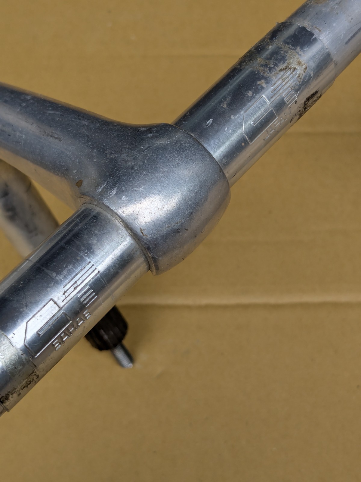 Sakae CT 41cm 25.4 Drop Handlebar with SR Sakae X 120mm Quill Stem