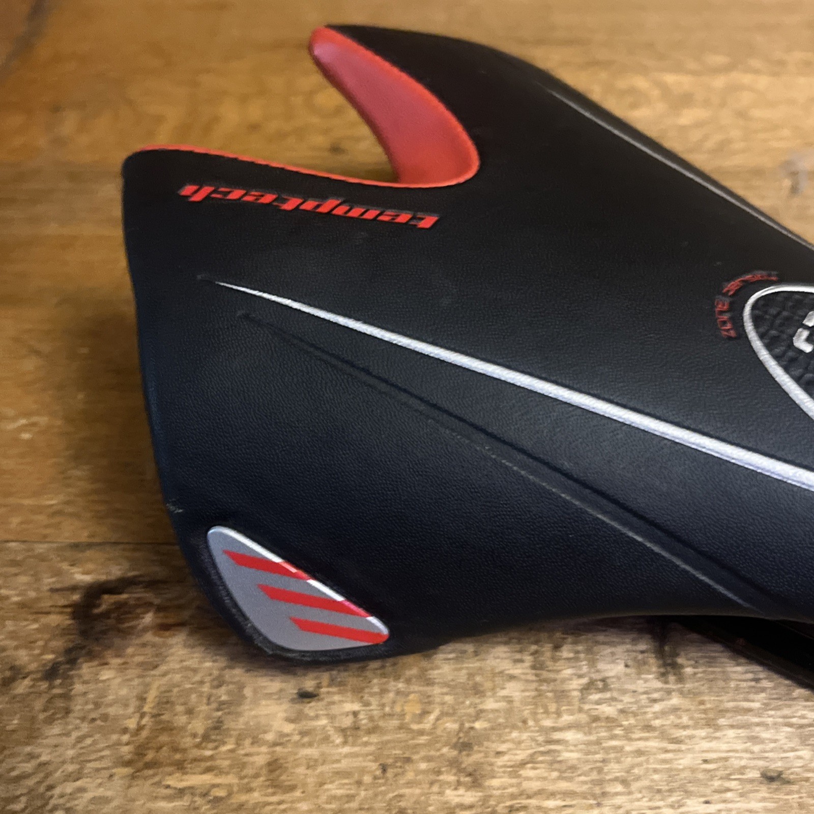 Vintage Bontrager RXL Inform Saddle 270 mm Length 140 Width Ti Rails Tempt Tech